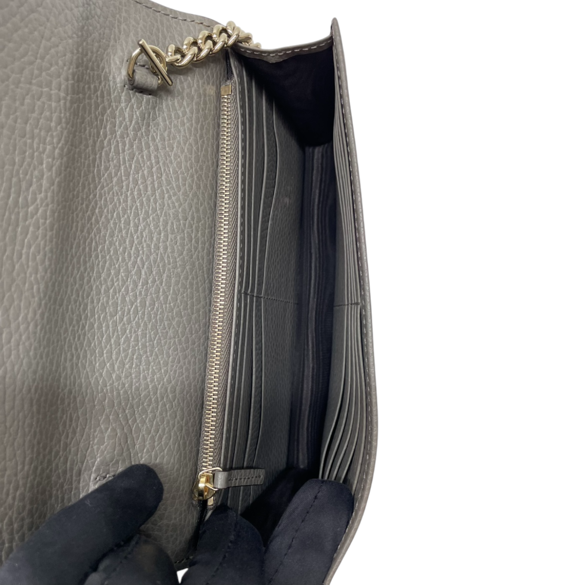 Gucci Interlocking GG Crossbody Grey 3022