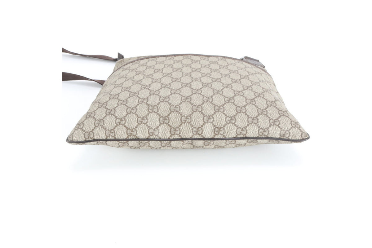 Gucci Messenger Bag GG Supreme 3396