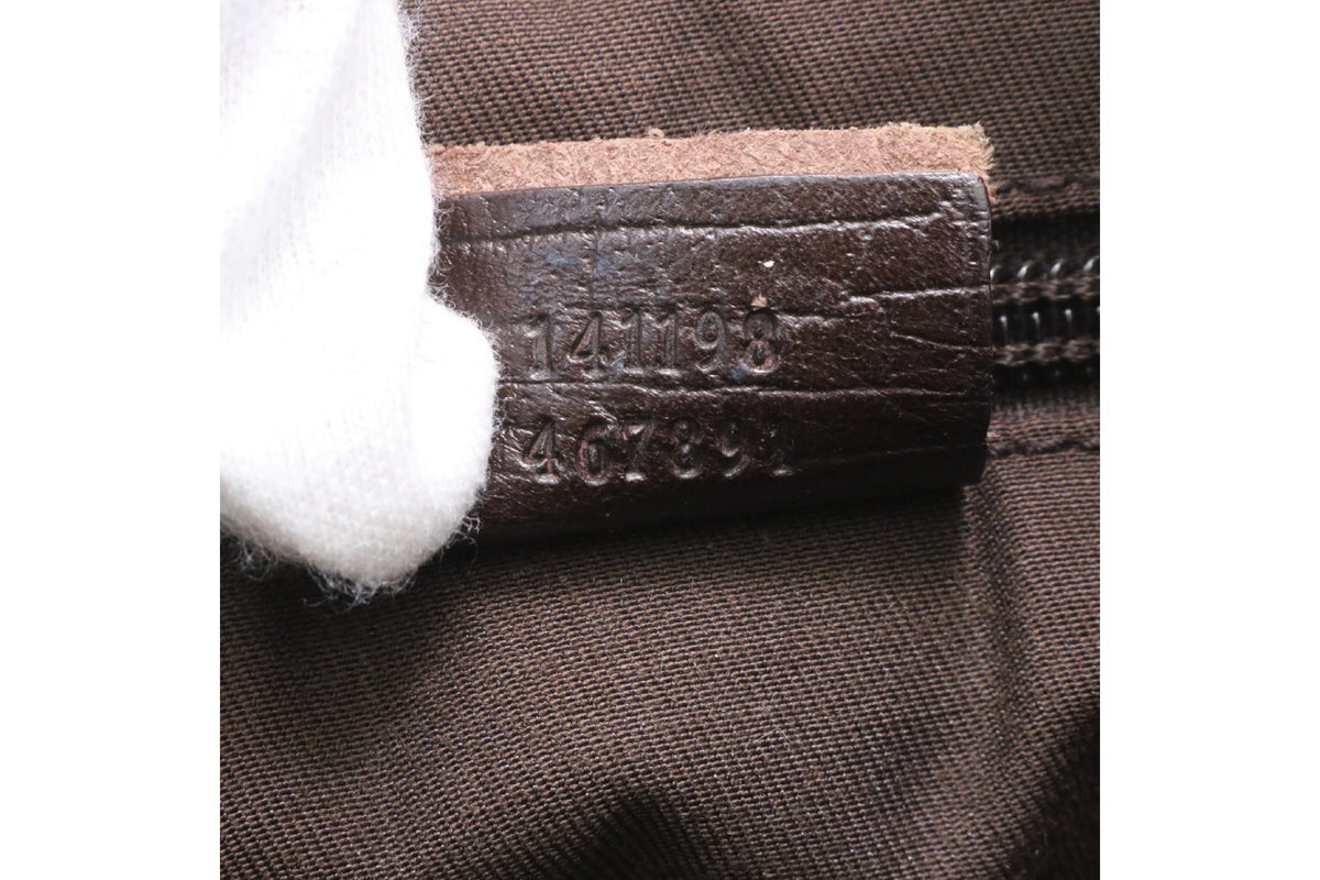 Gucci Messenger Bag GG Supreme 3396