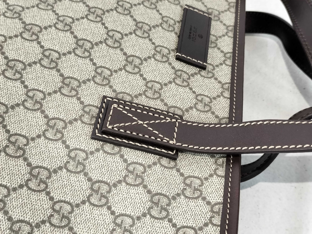 Gucci Shoulder Bag GG Supreme Leather Handles 3441