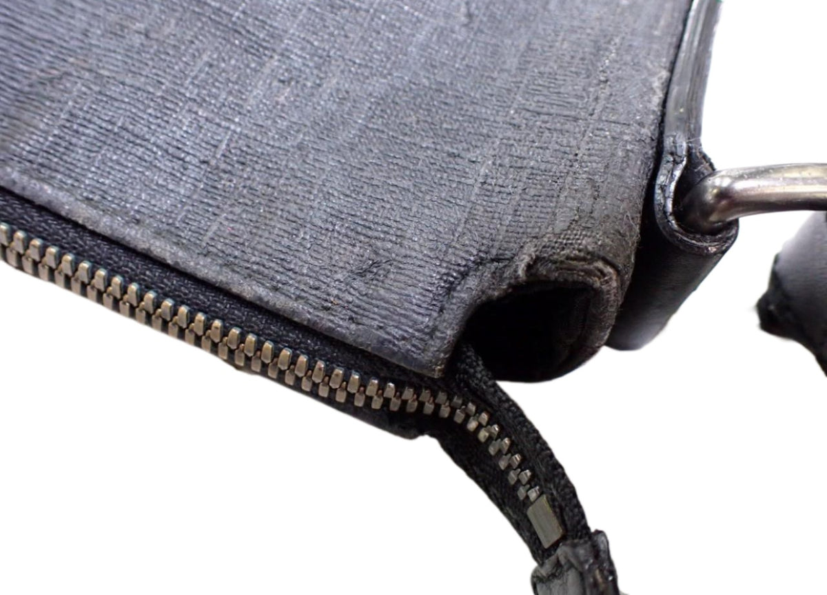 Gucci Front Zip Messenger Black GG 2692