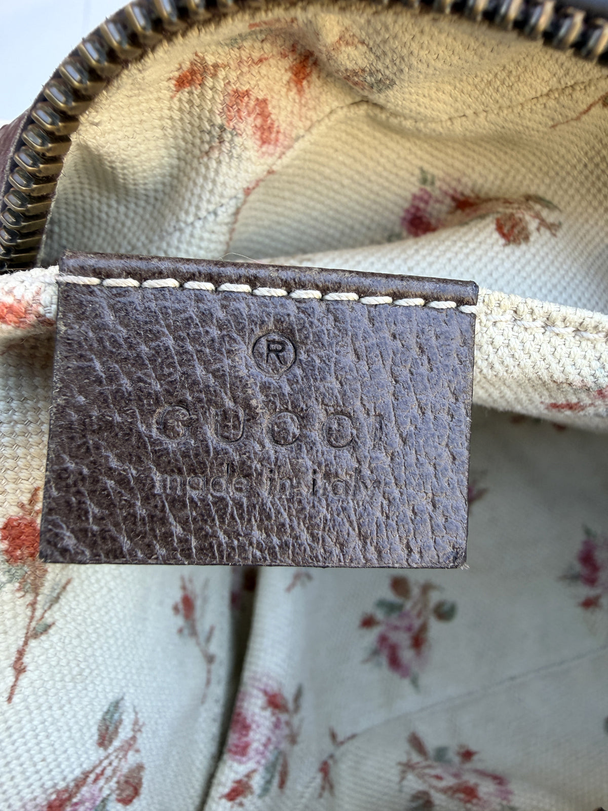 Gucci GG Supreme Neo Vintage Camera Crossbody 3513