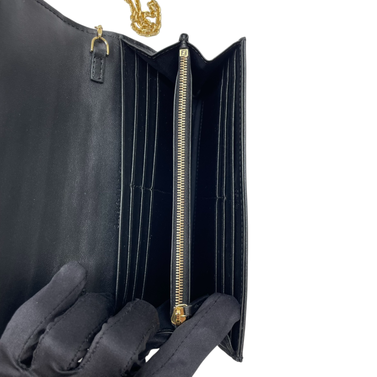 Fendi Baguette Continental Wallet on Chain Black 3025