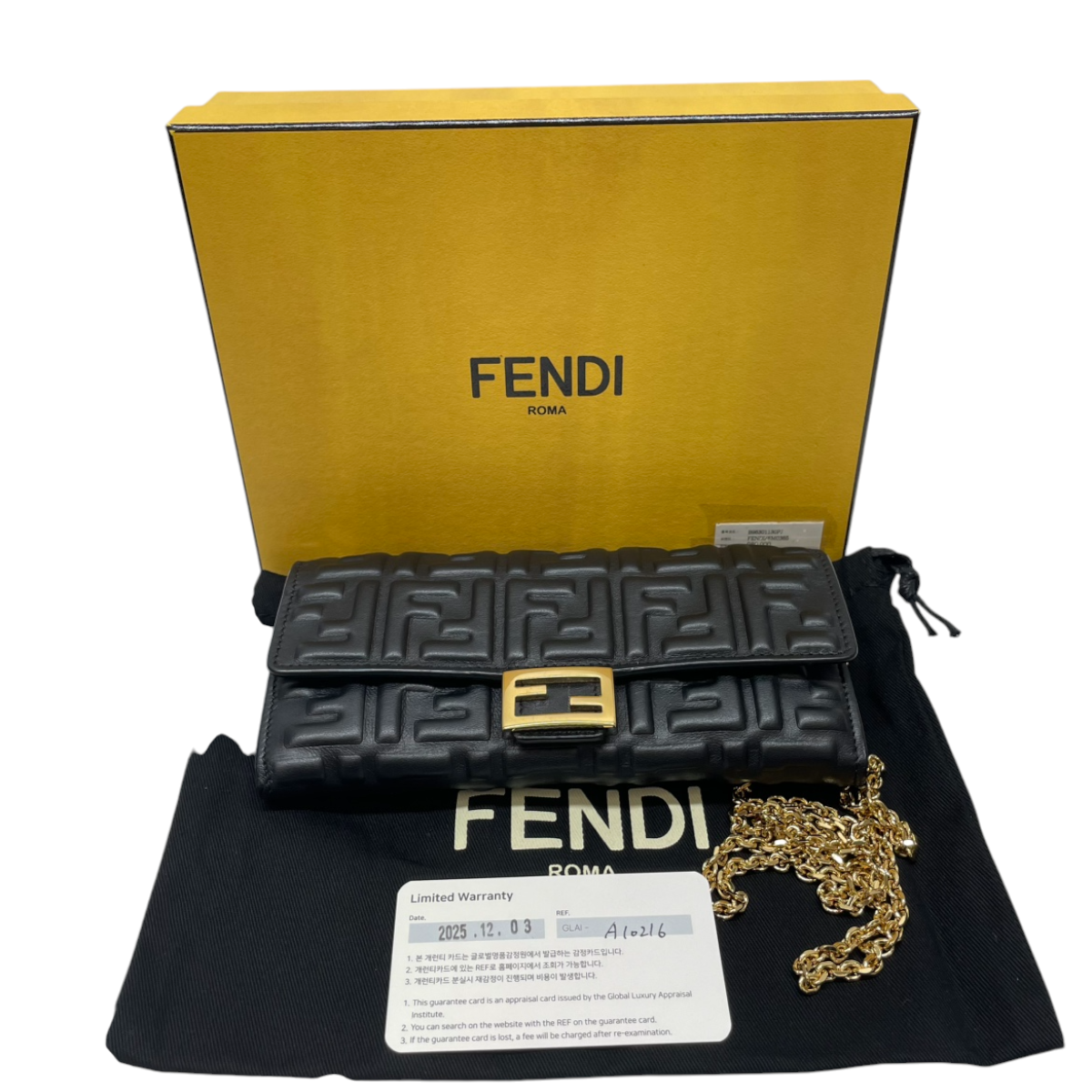 Fendi Baguette Continental Wallet on Chain Black 3025