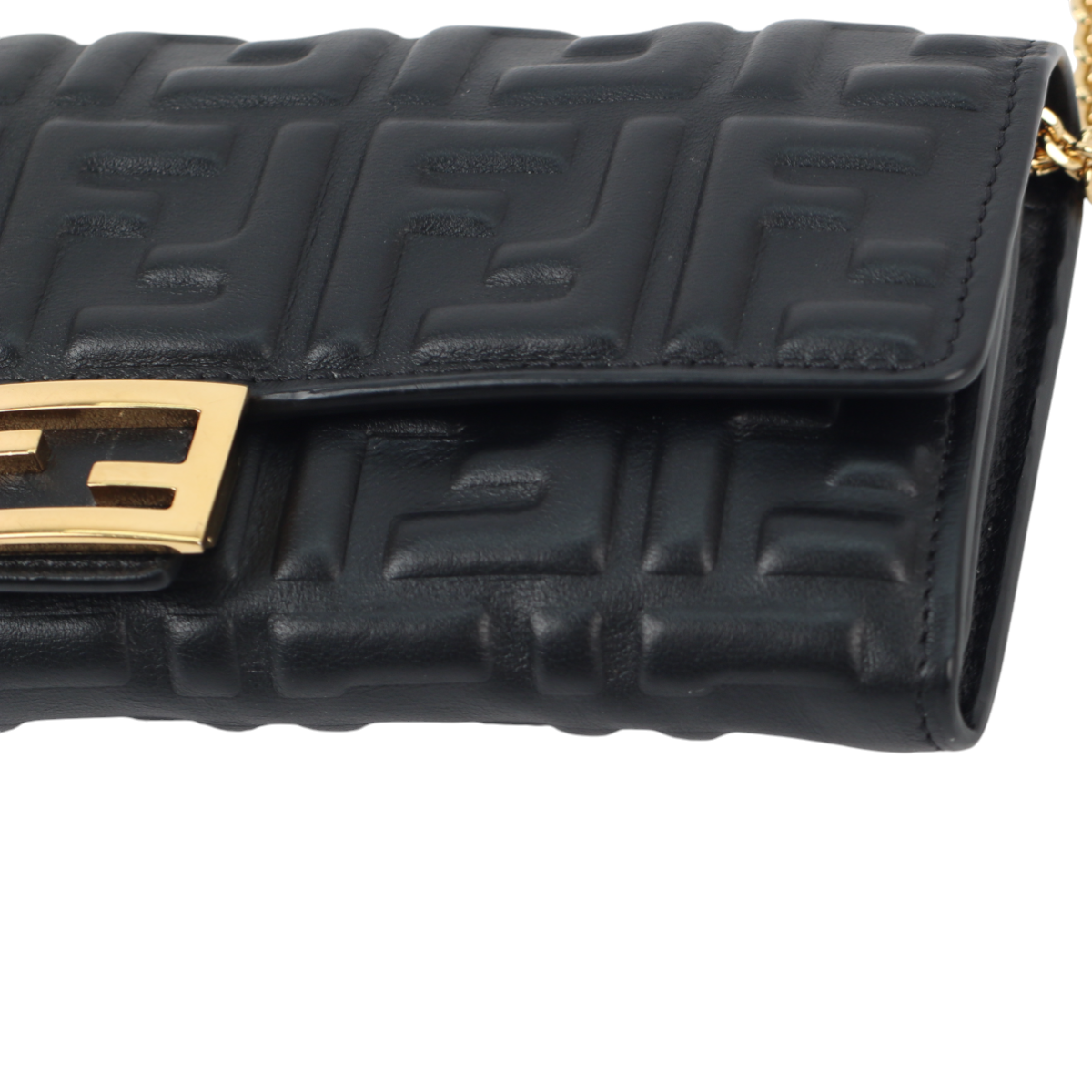 Fendi Baguette Continental Wallet on Chain Black 3025