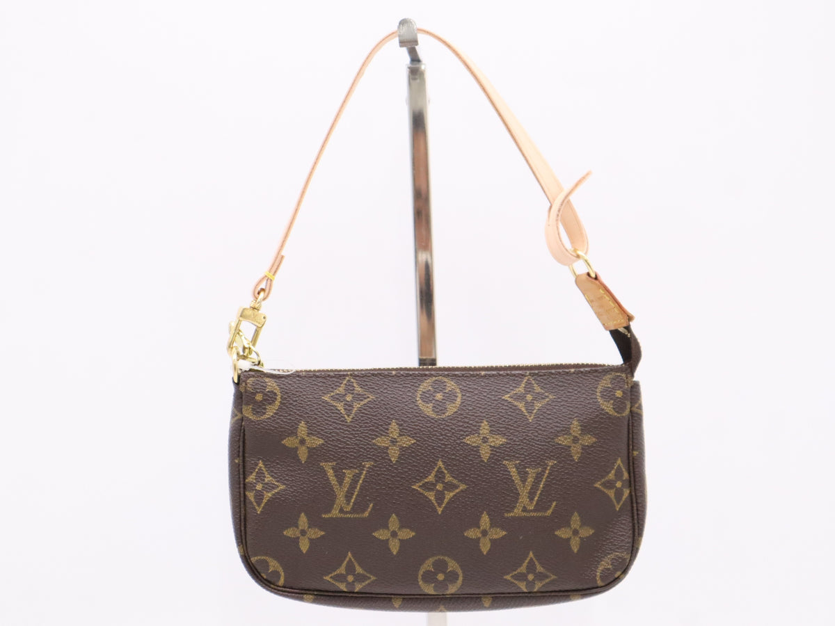 Louis Vuitton Pochette Accessories Monogram 2946
