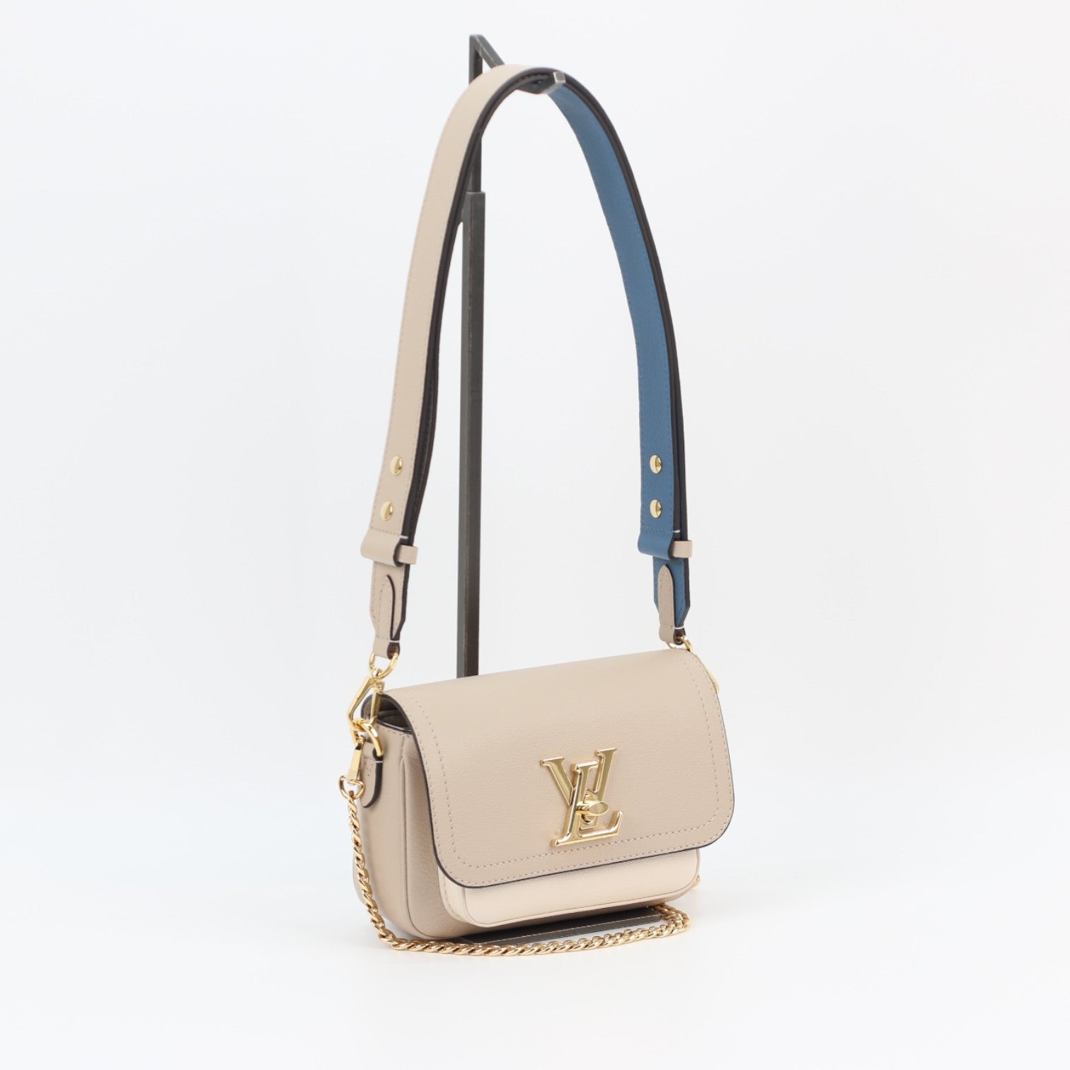 Louis Vuitton Lockme Tender Greige Grained Leather 3013