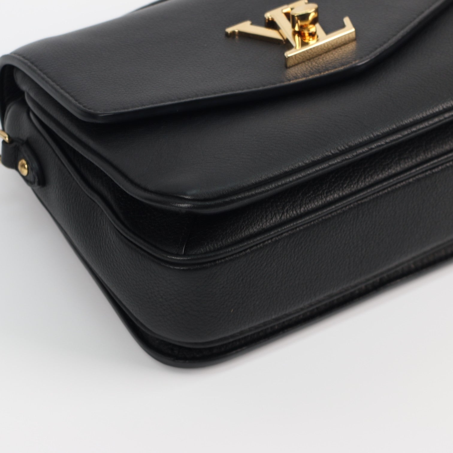 Louis Vuitton Oxford Lockme Black Leather 3014