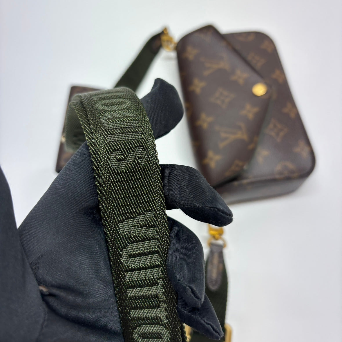 Louis Vuitton Felicie Strap & Go Monogram Green 3029