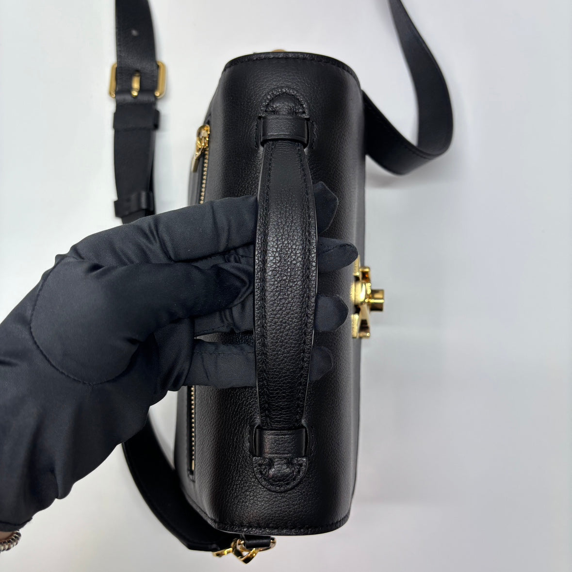 Louis Vuitton Oxford Lockme Black Leather 3014