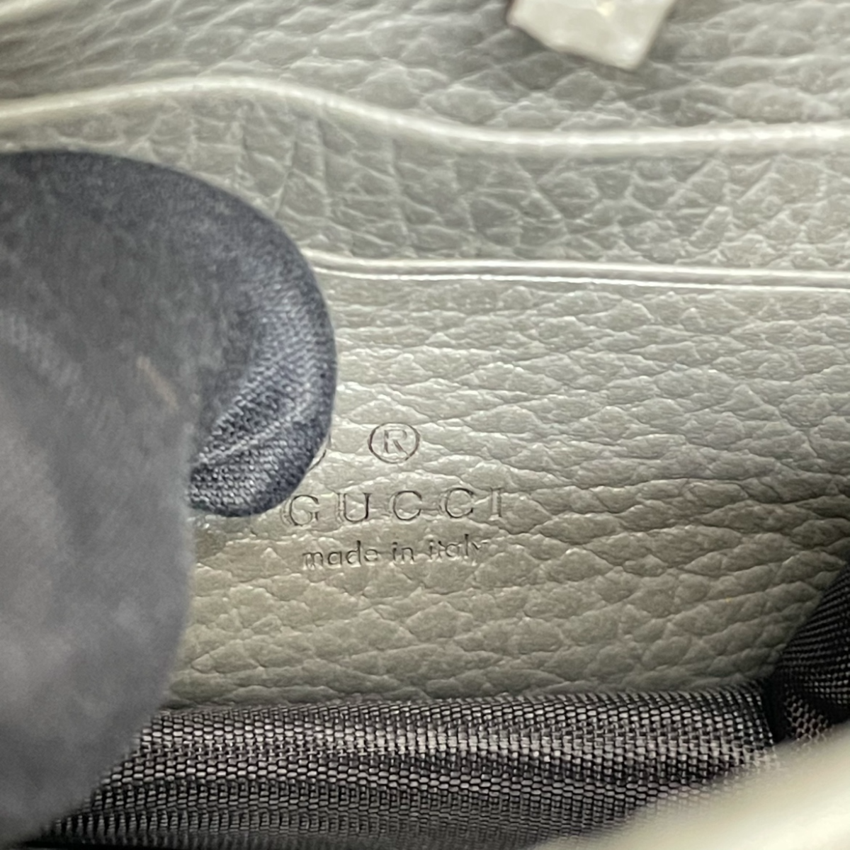 Gucci Interlocking GG Crossbody Grey 3022