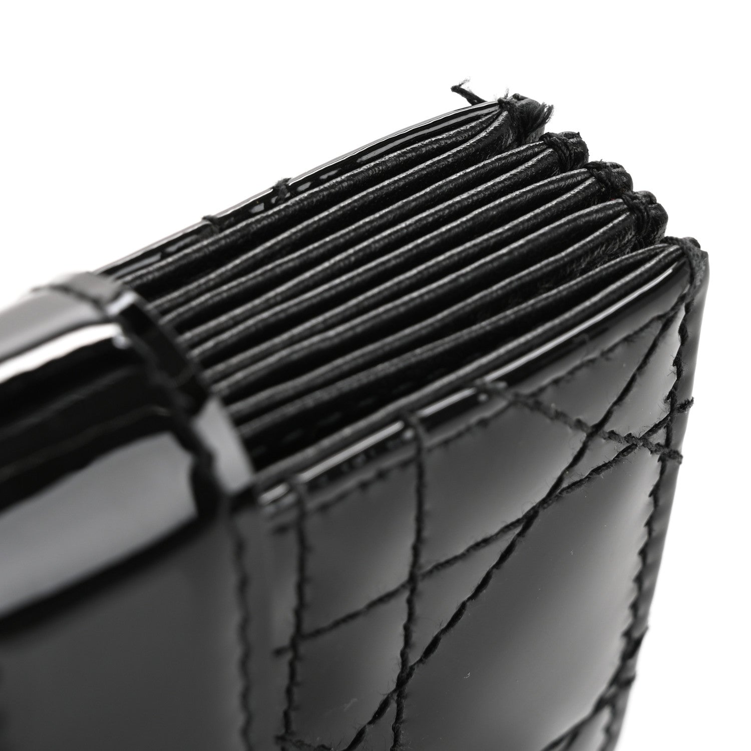 Dior Lady Dior Jasmine 5-Gusset Wallet Black Patent Cannage Leather