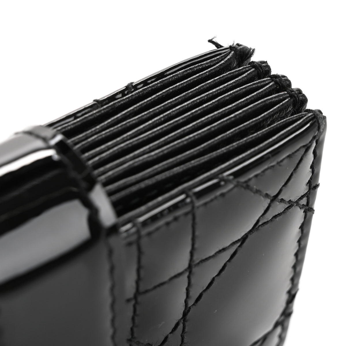 Dior Lady Dior Jasmine 5-Gusset Wallet Black Patent Cannage Leather