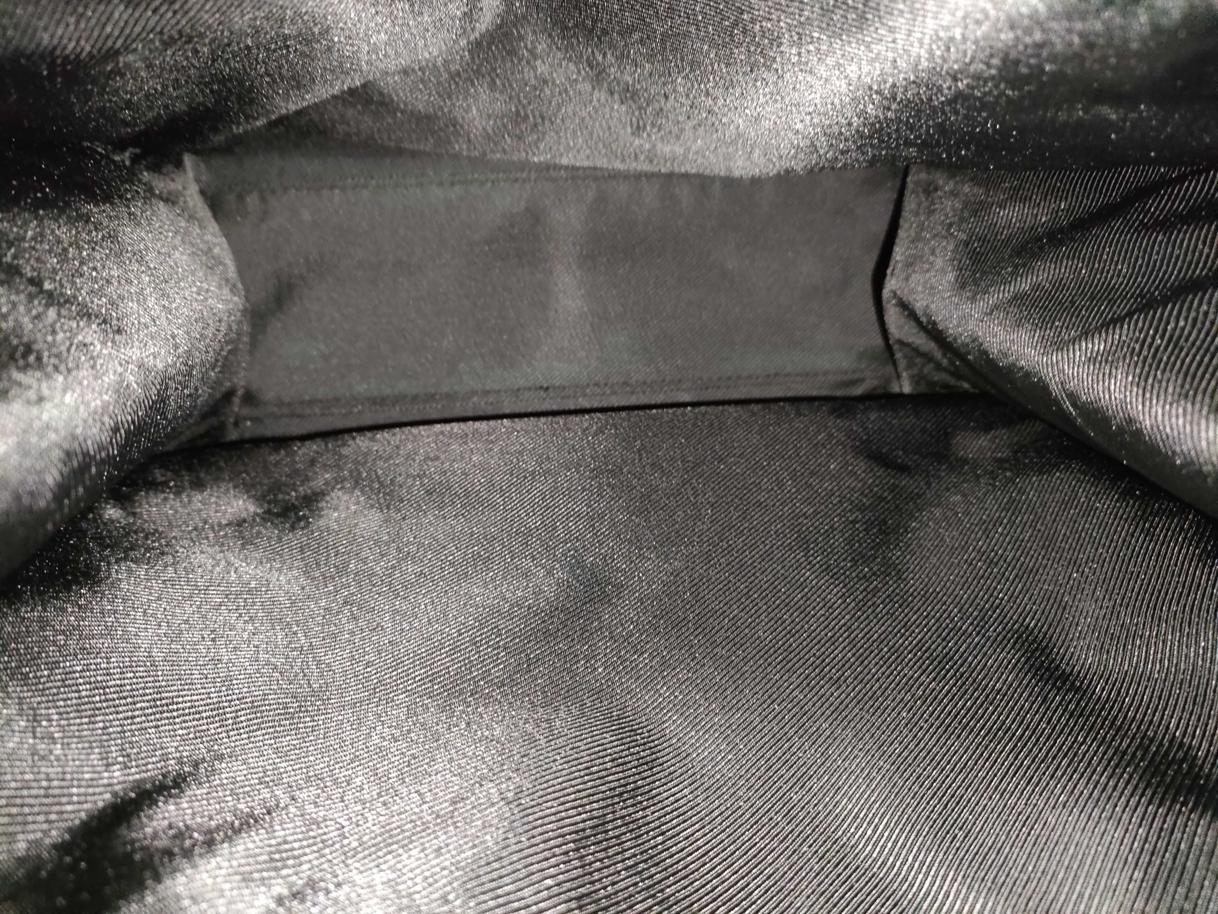 Gucci Vertical Tote GG Supreme 3192