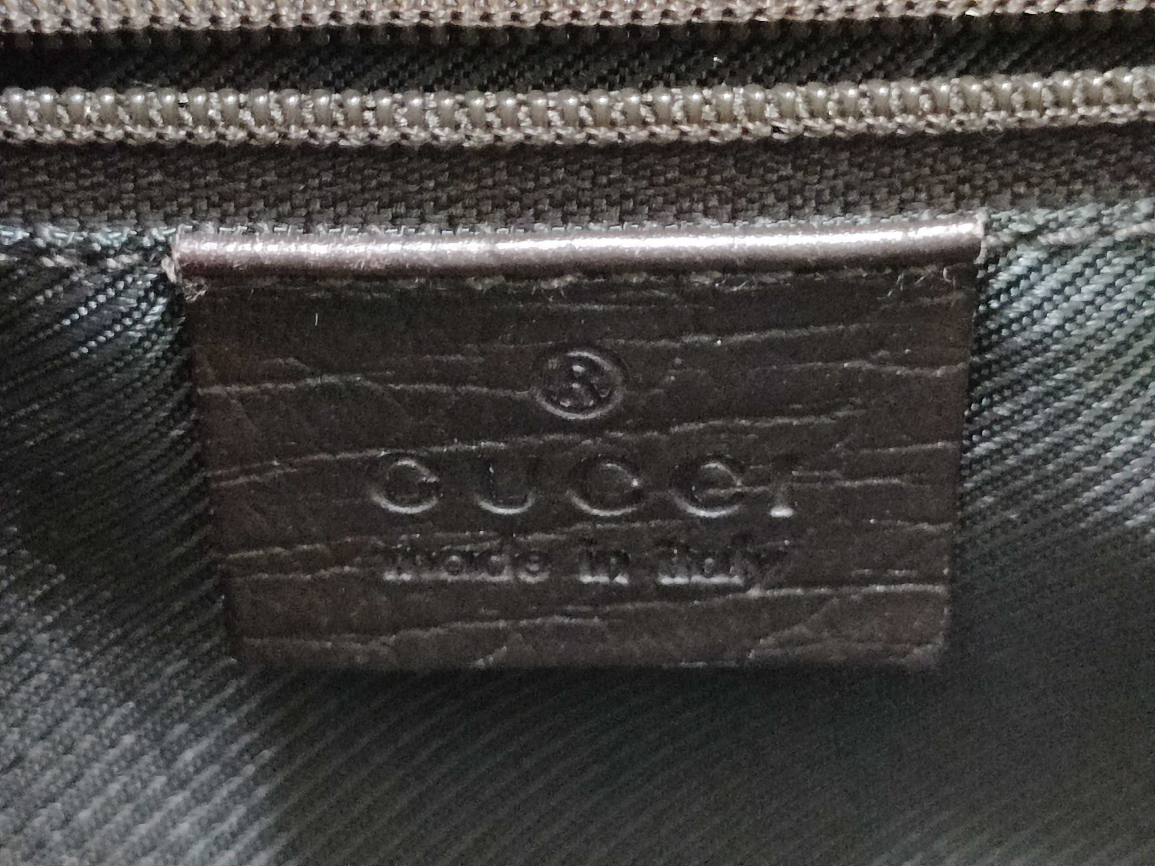 Gucci Vertical Tote GG Supreme 3192