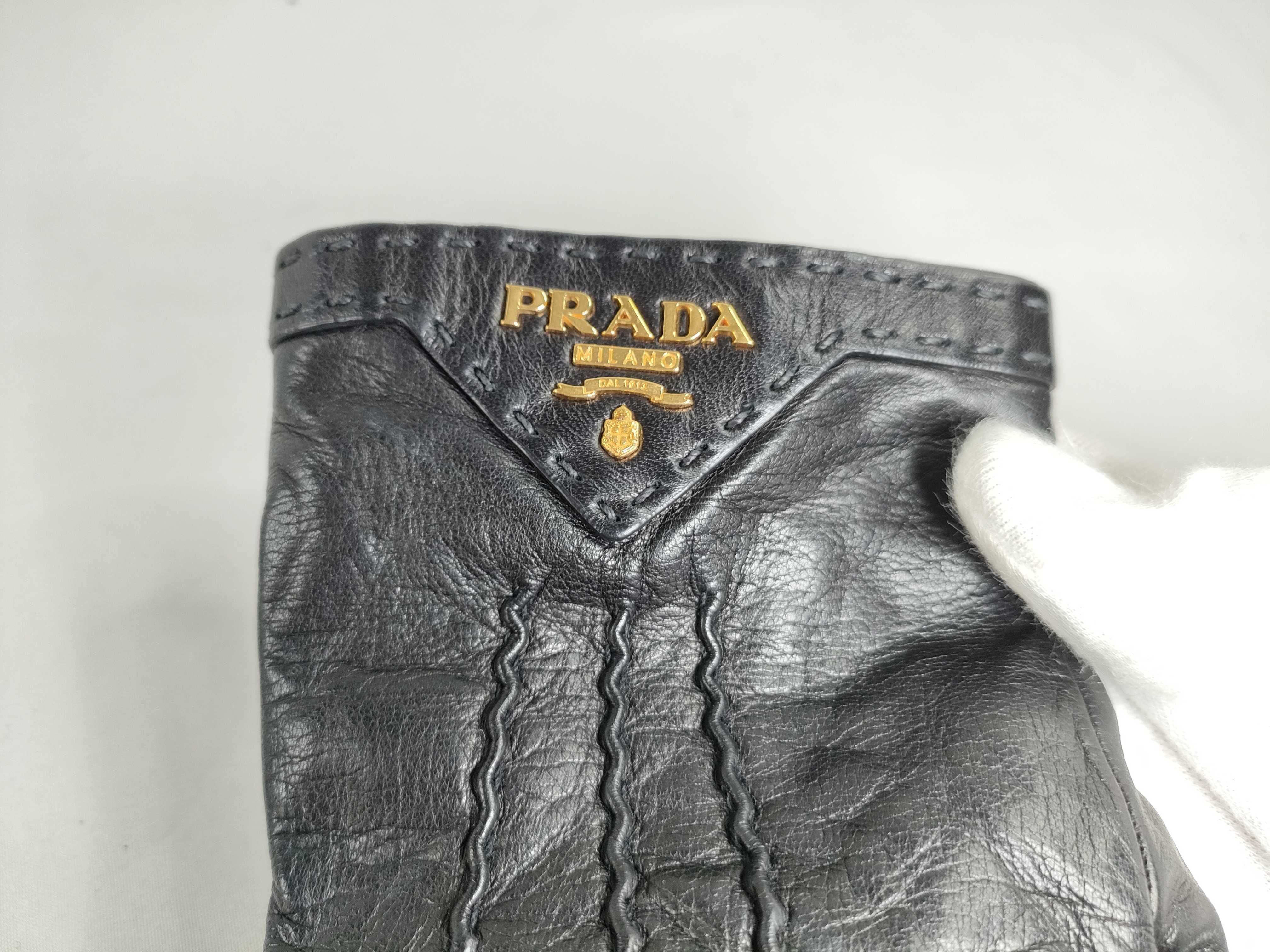 Prada Driving Gloves Black Leather w Box 3196