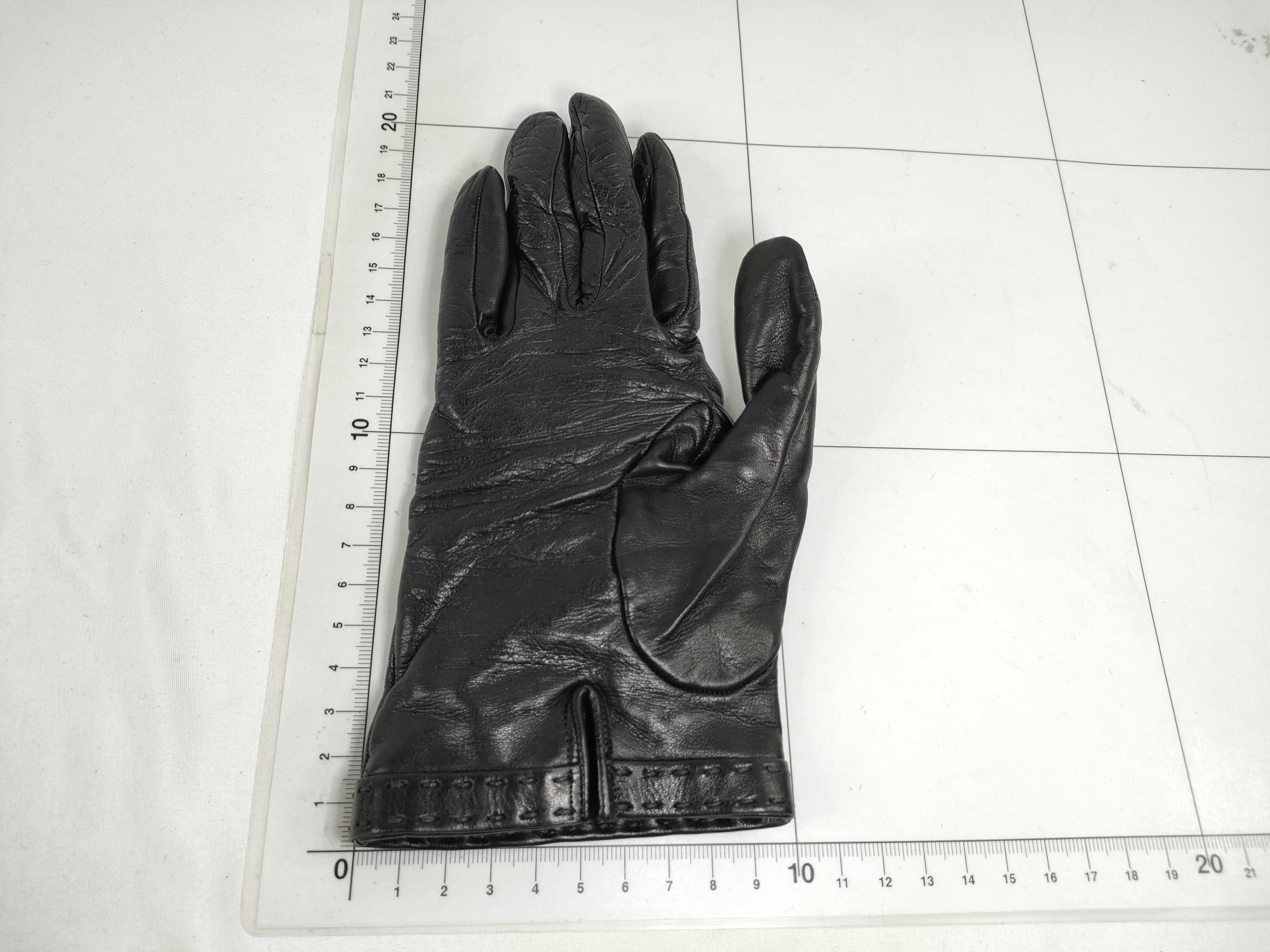 Prada Driving Gloves Black Leather w Box 3196