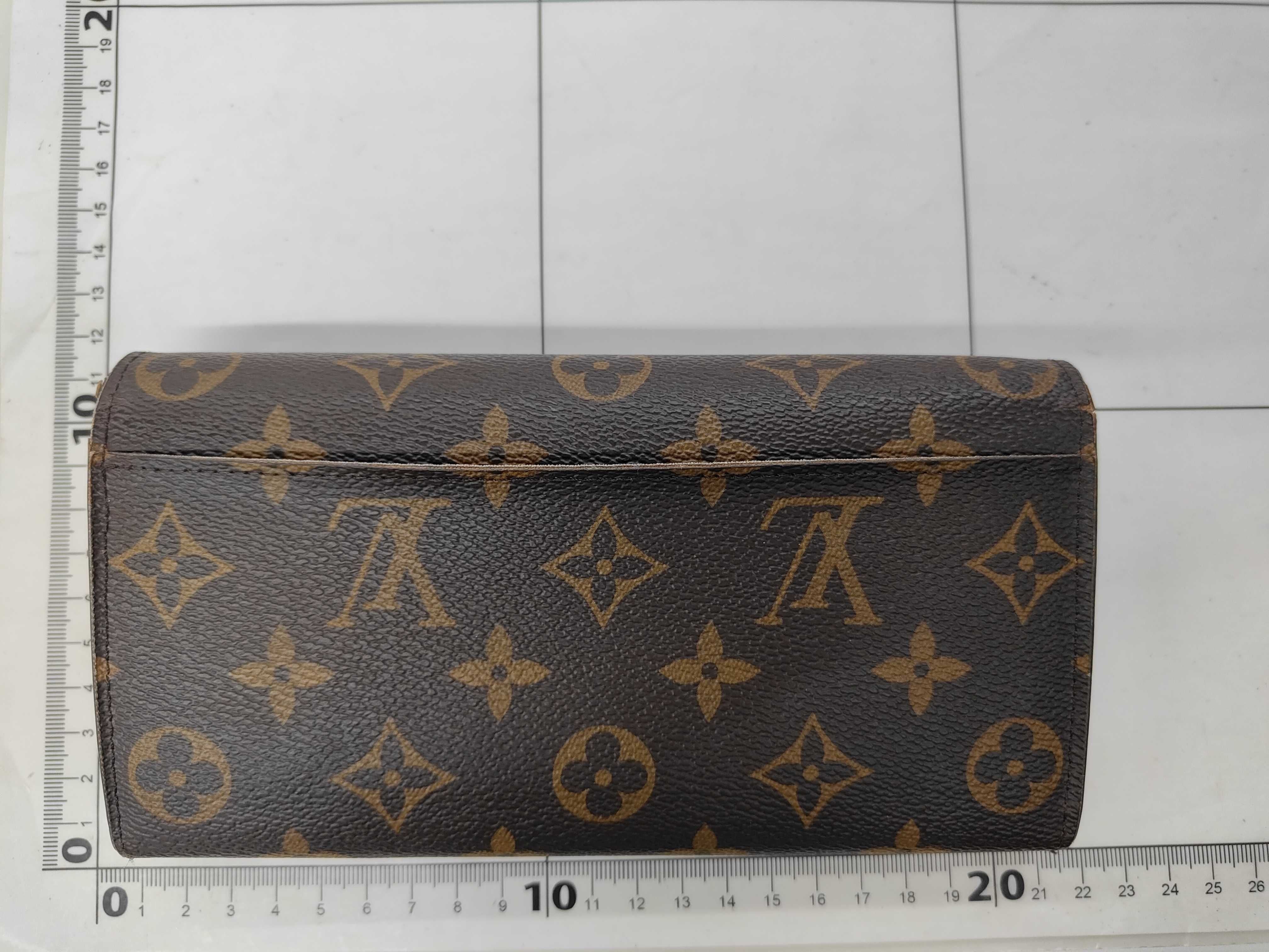 Louis Vuitton Sarah Wallet NM Monogram Fuchsia 3217