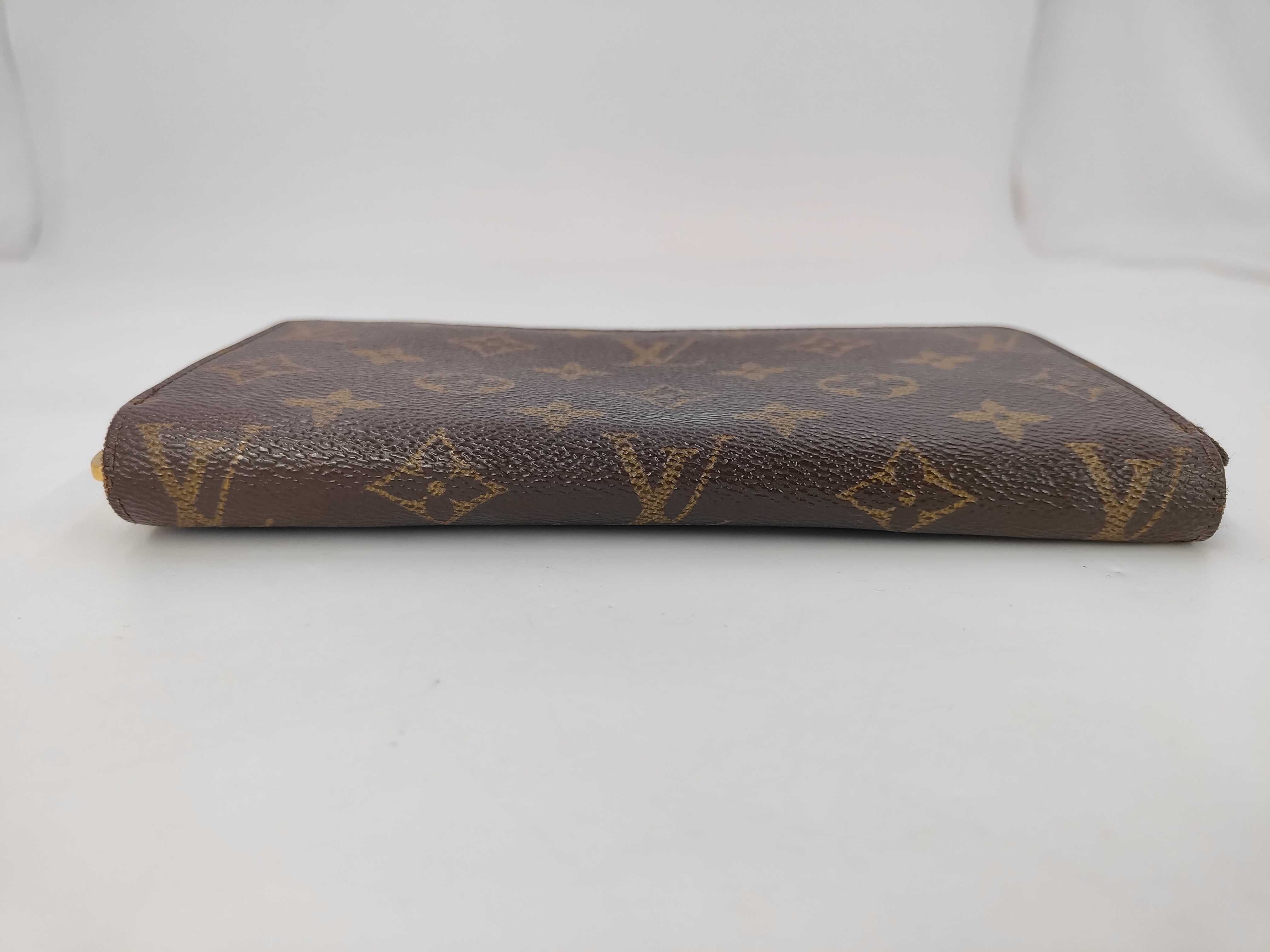 Louis Vuitton Zippy Wallet Monogram 3218