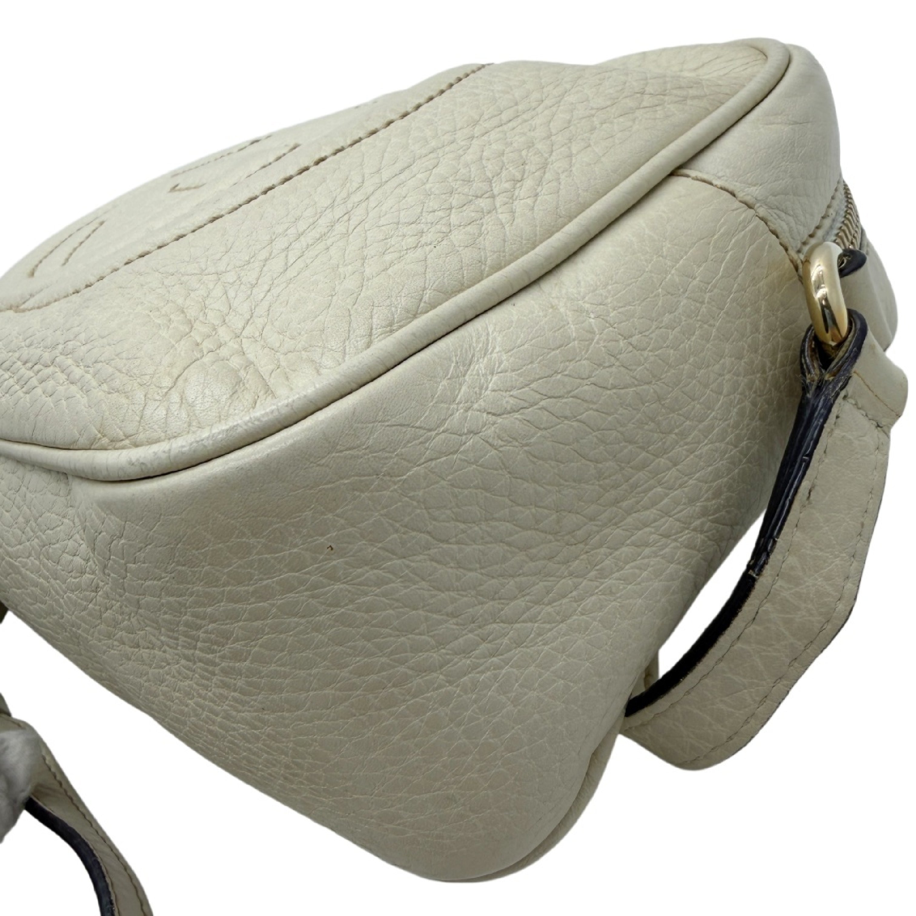 Gucci Soho Disco Crossbody Beige 3239