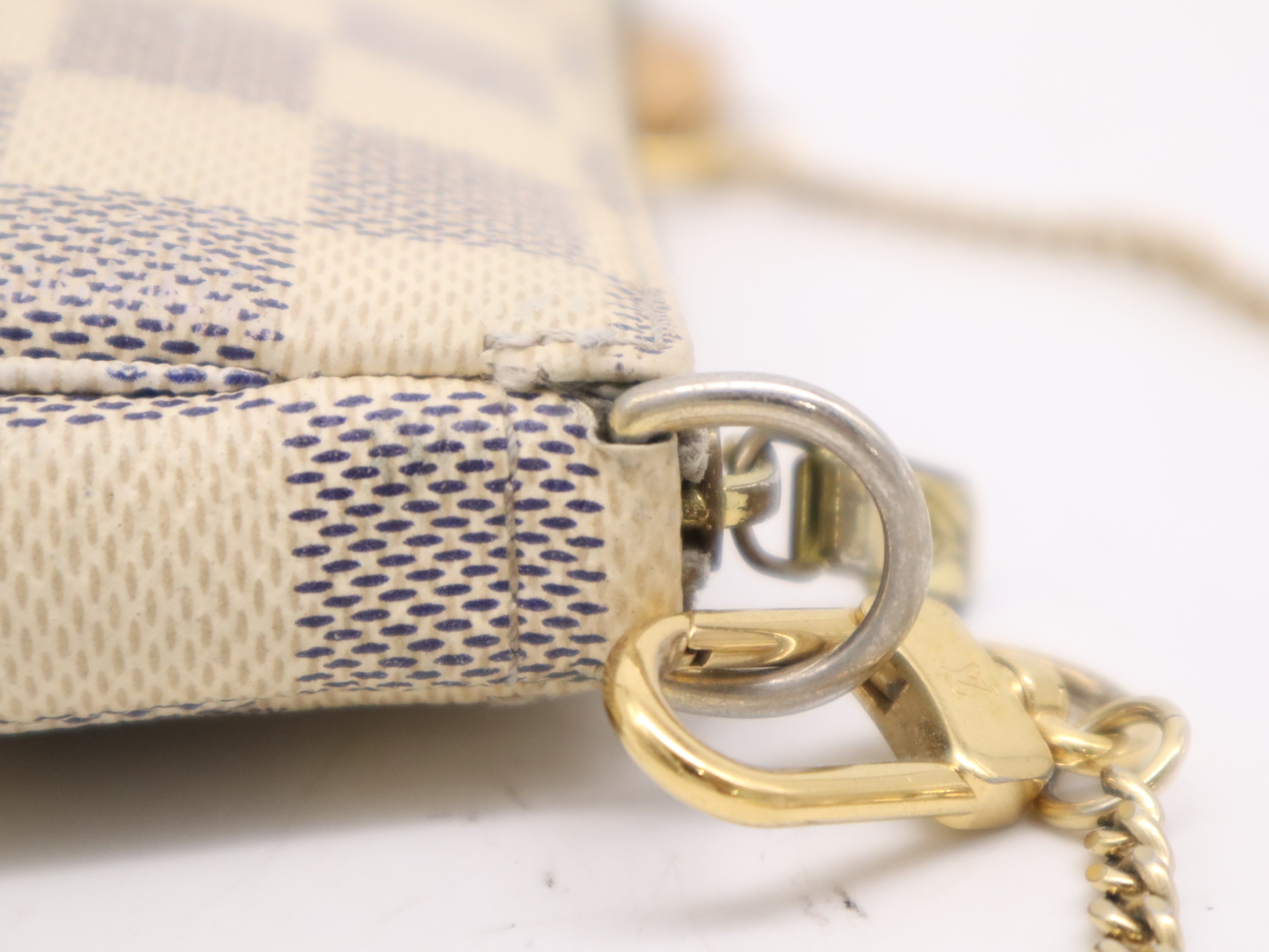 Louis Vuitton Mini Pochette Accessories Damier Azur 3282
