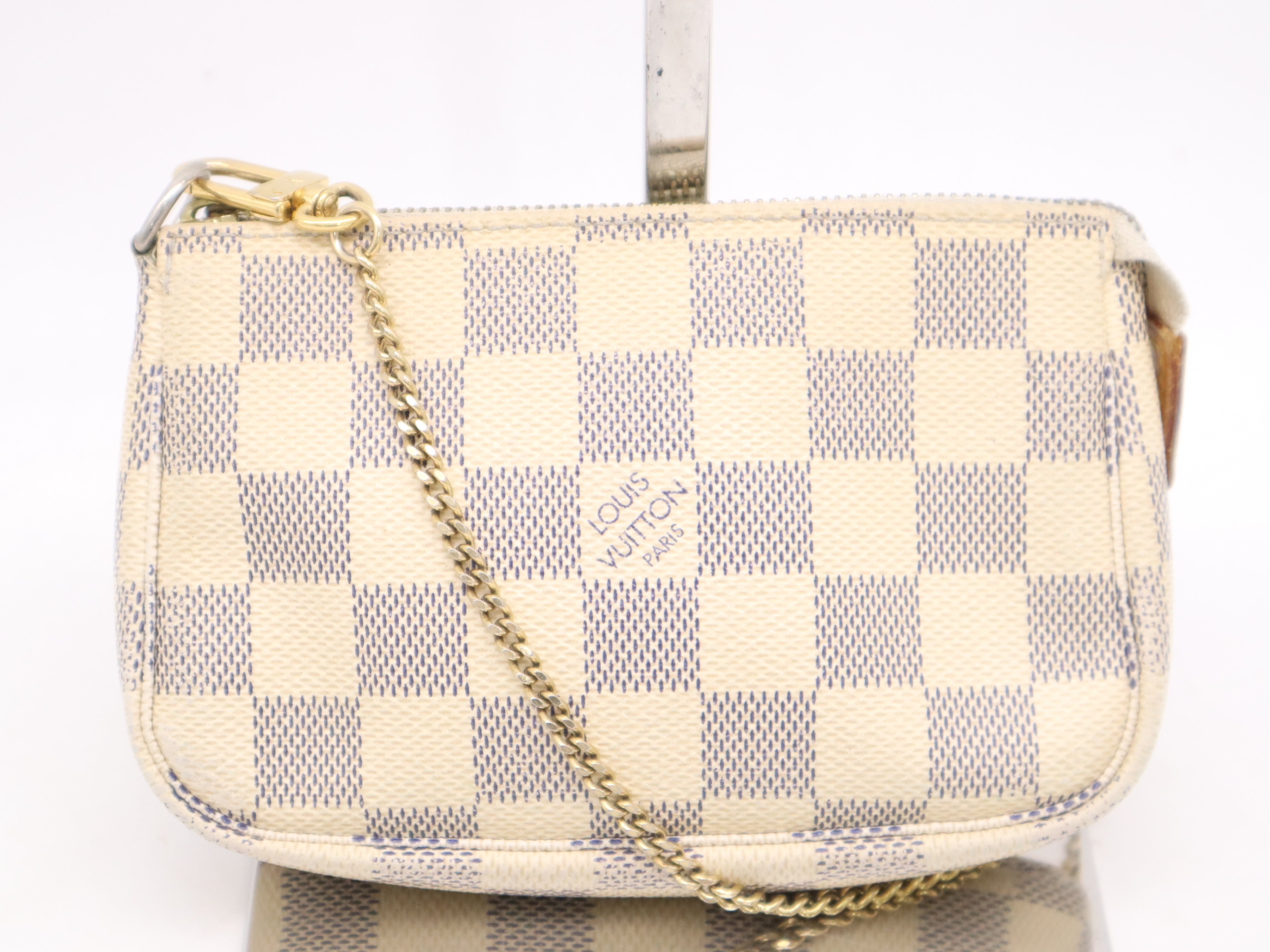 Louis Vuitton Mini Pochette Accessories Damier Azur 3282