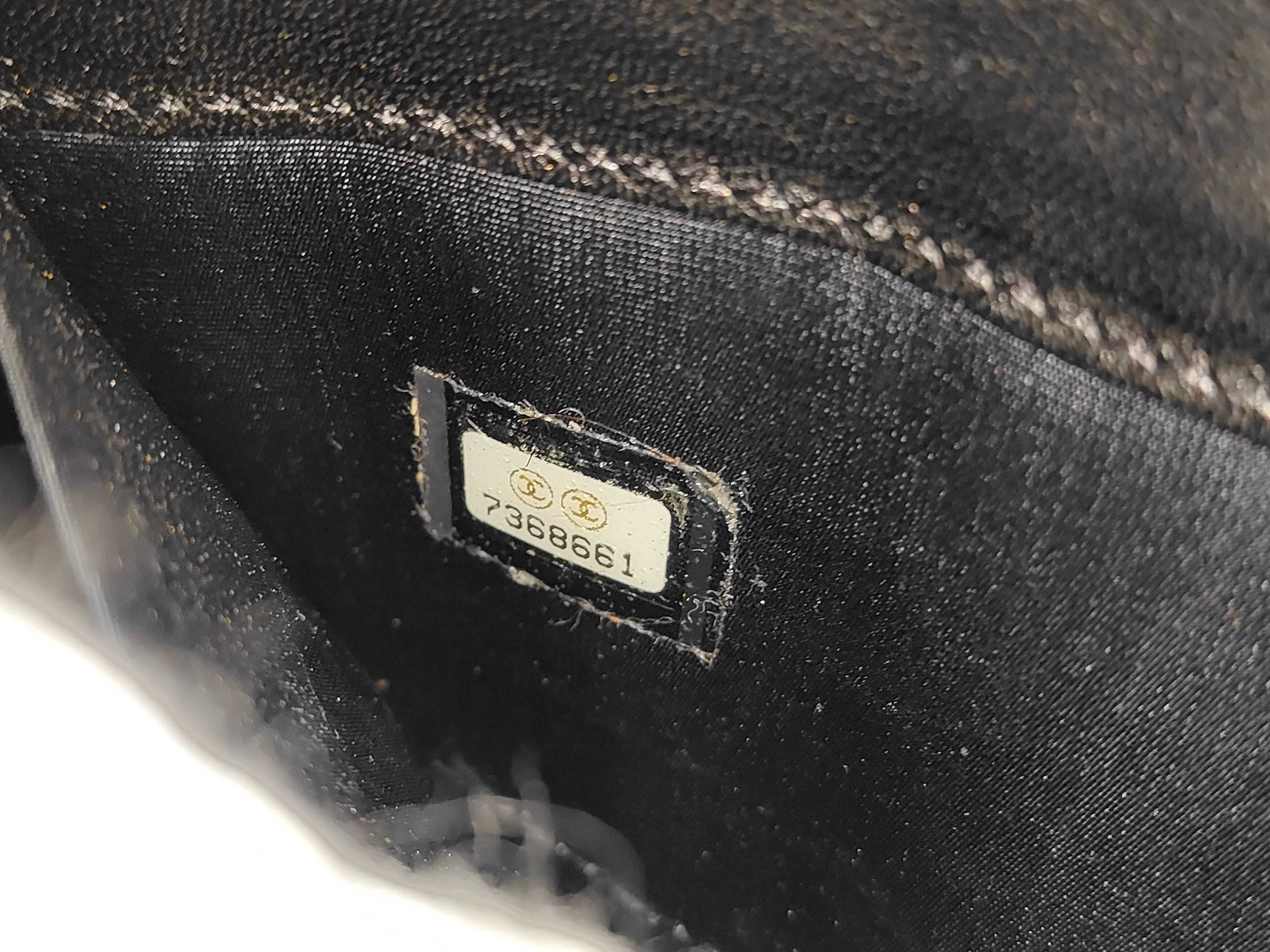 Chanel Zippy Wallet Black Caviar Leather 3292
