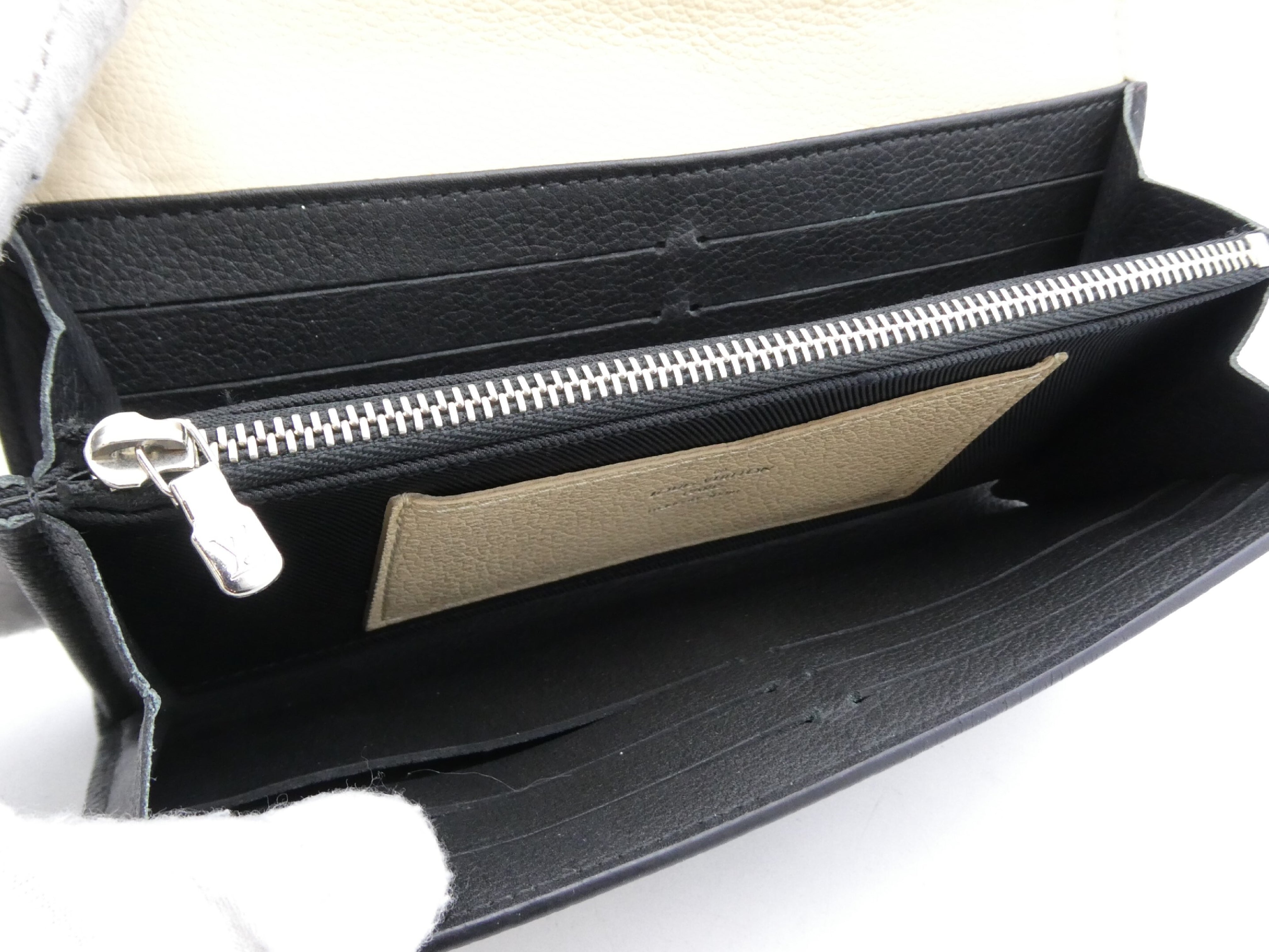 Louis Vuitton Lockme Wallet Black Beige Bicolor Leather 3299
