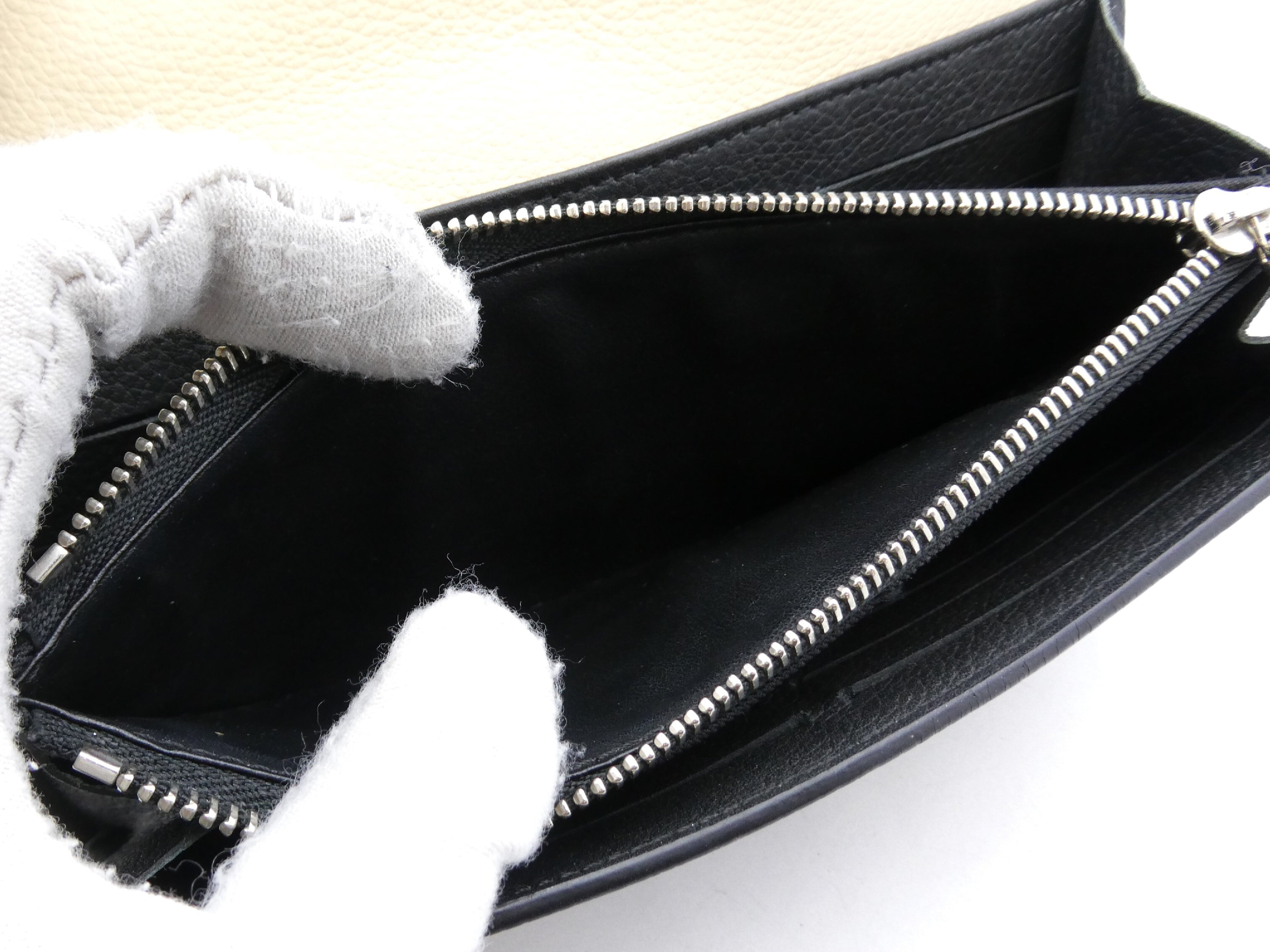Louis Vuitton Lockme Wallet Black Beige Bicolor Leather 3299