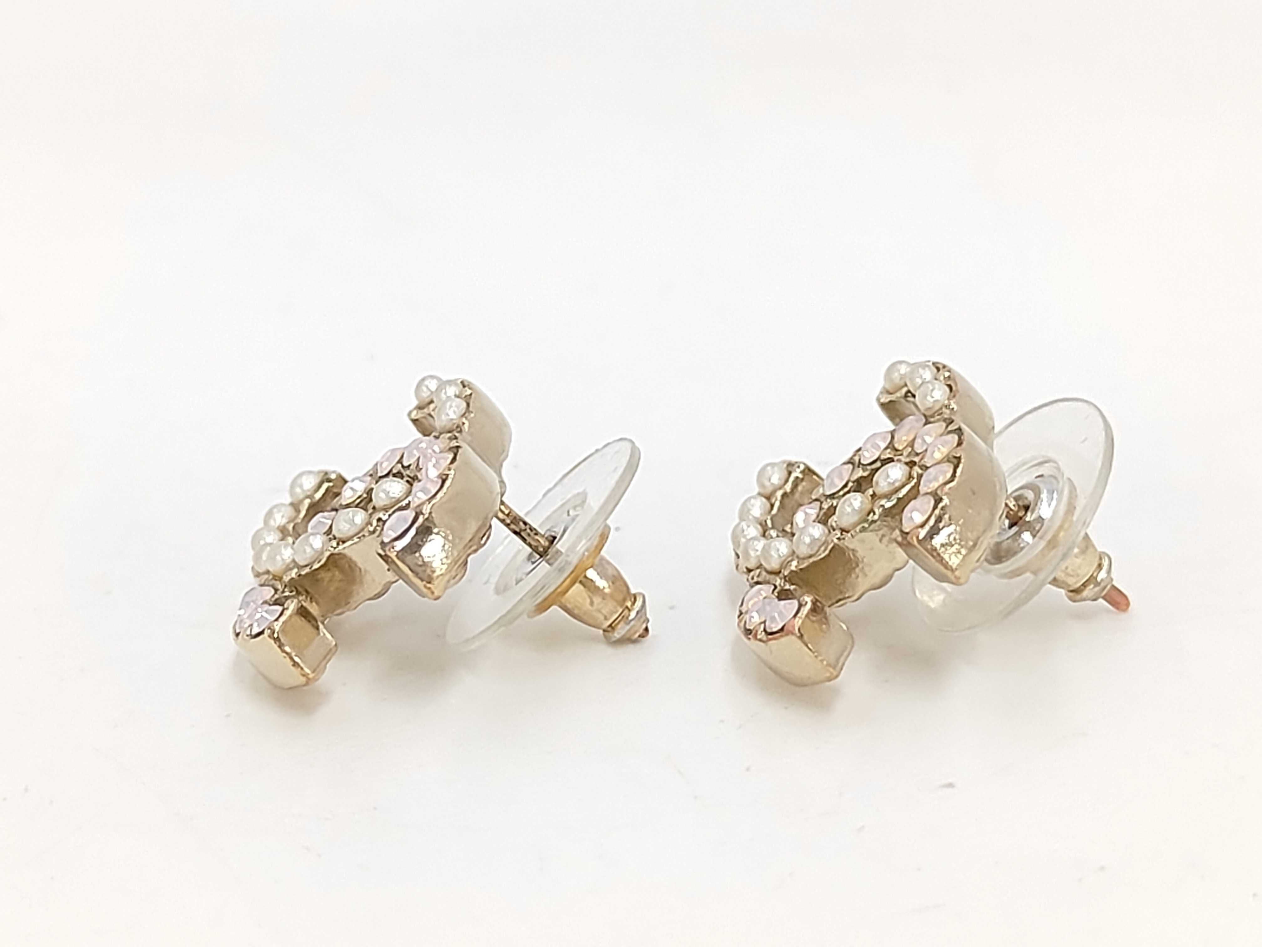 Chanel CC Pearl Pink Stone A12P Post Stud Earrings Gold 3391