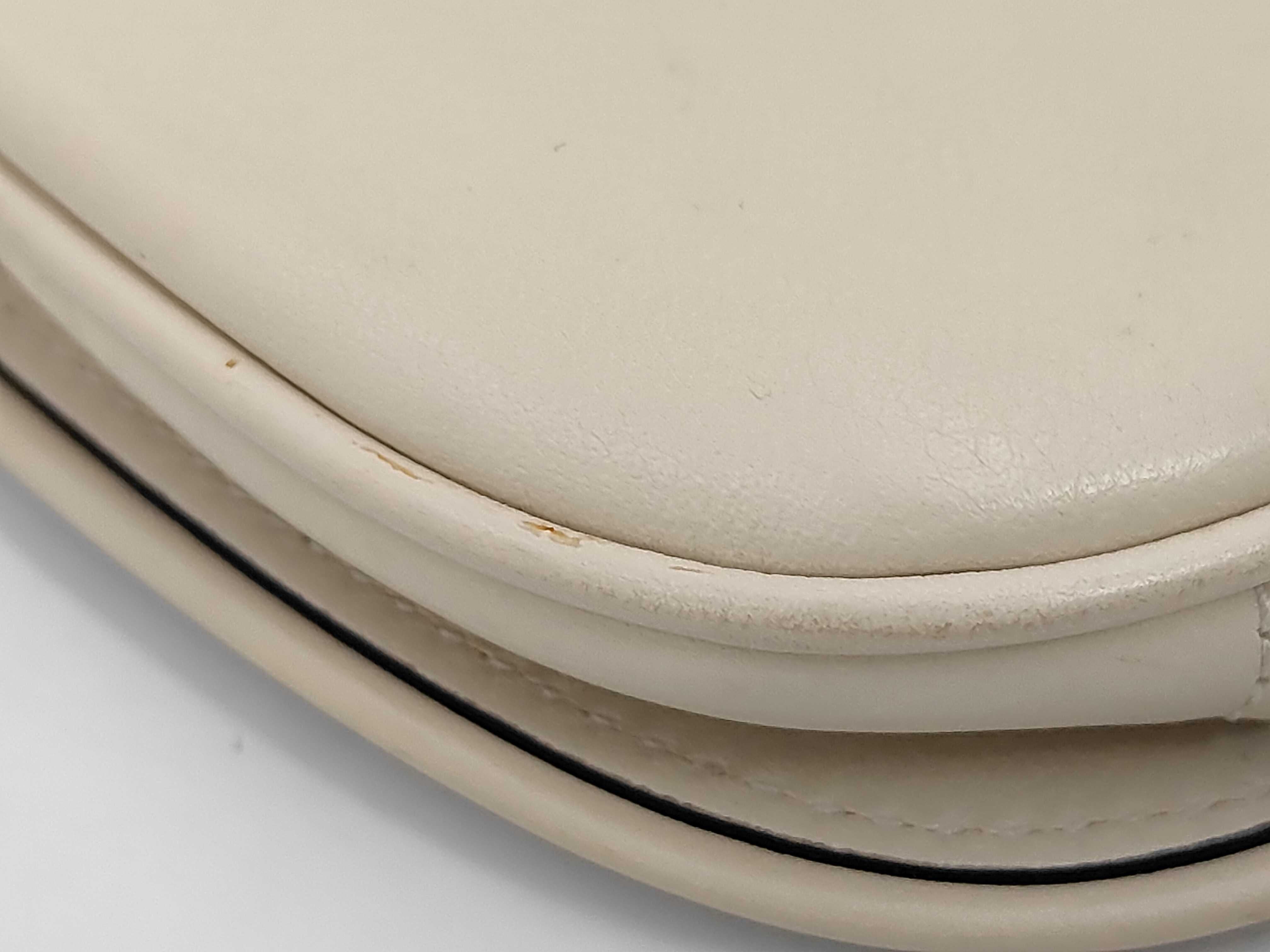 Gucci Blondie Shoulder Bag Beige Leather 3429