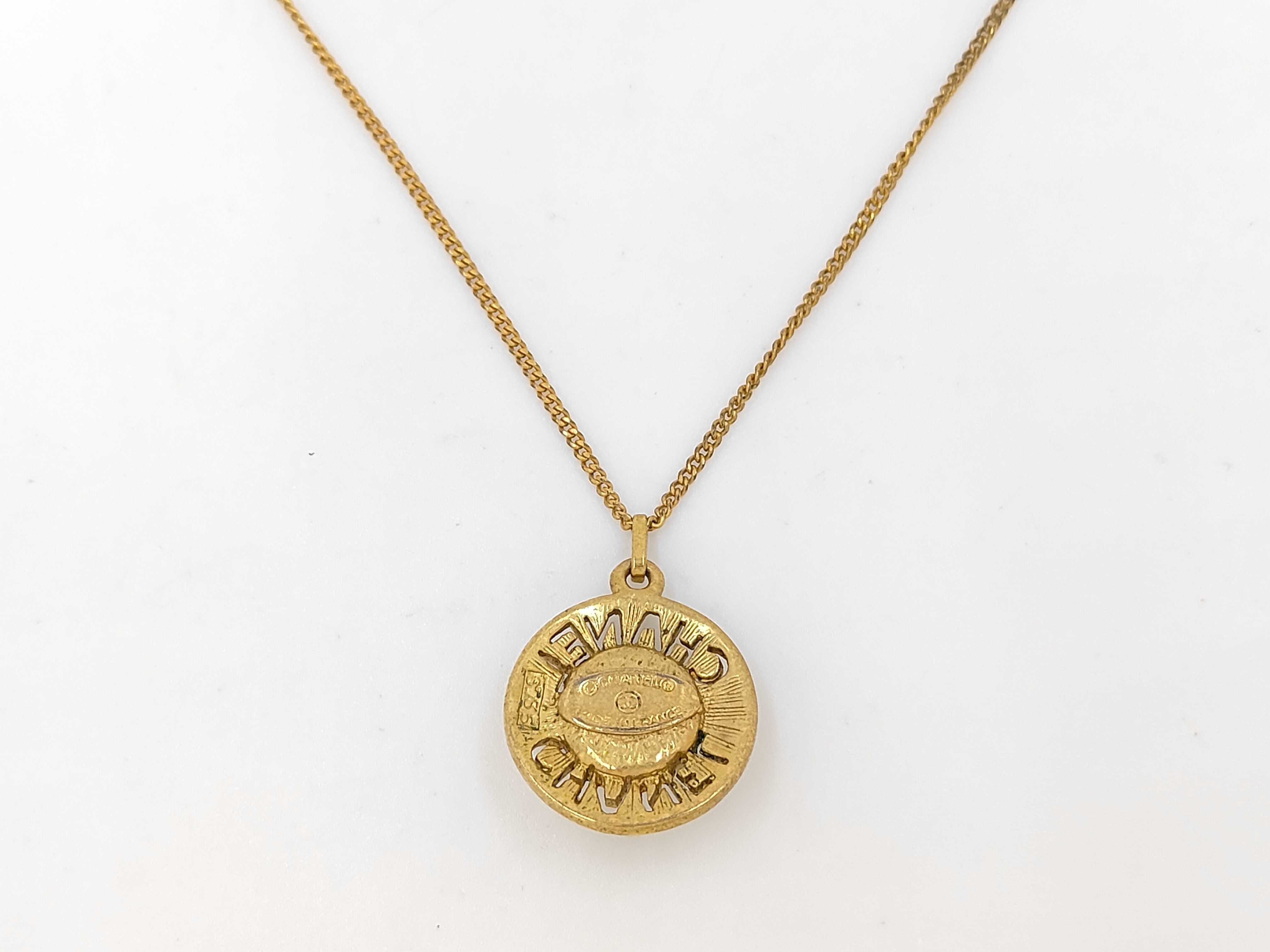 Chanel Logo Pearl Circle Necklace Gold 3414
