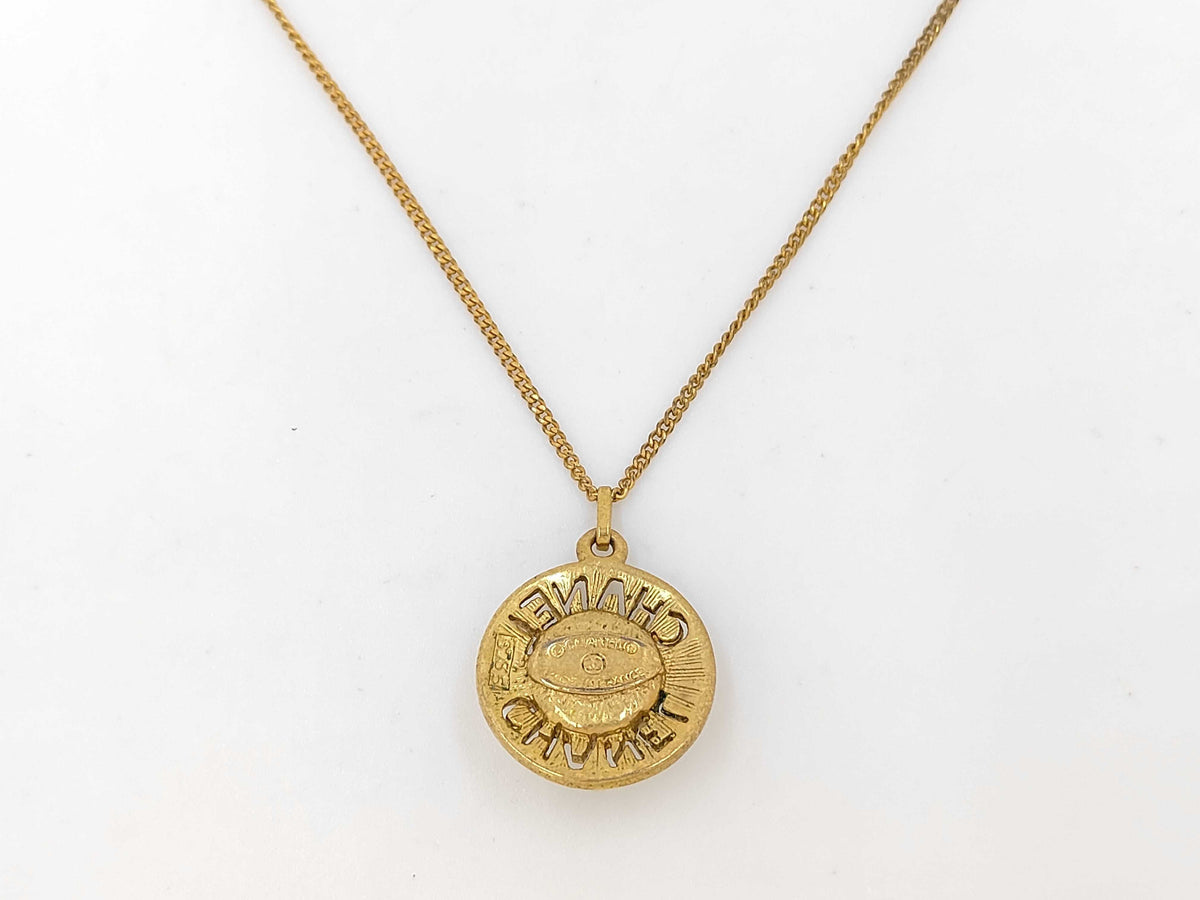 Chanel Logo Pearl Circle Necklace Gold 3414