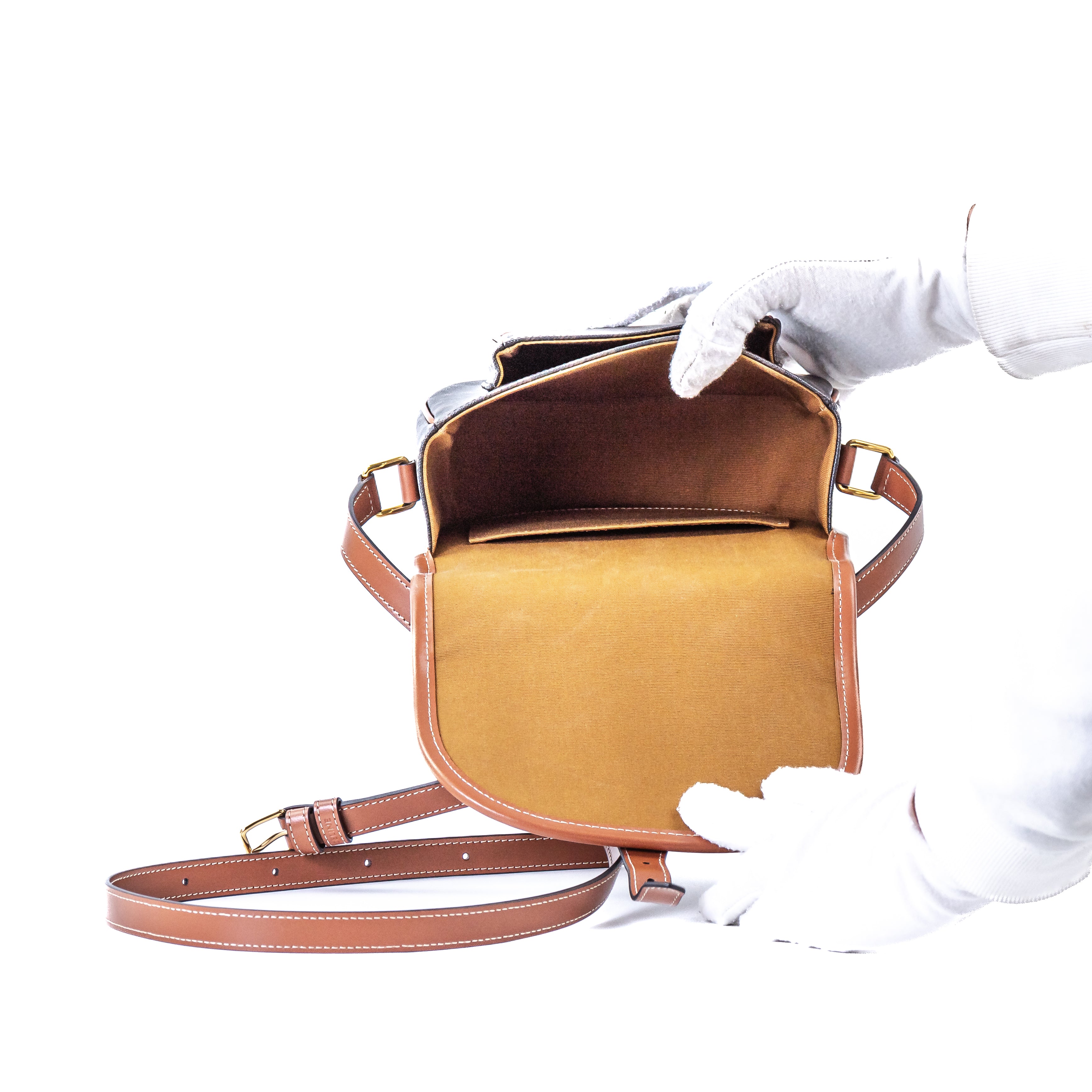 Celine Folco Medium Triomphe