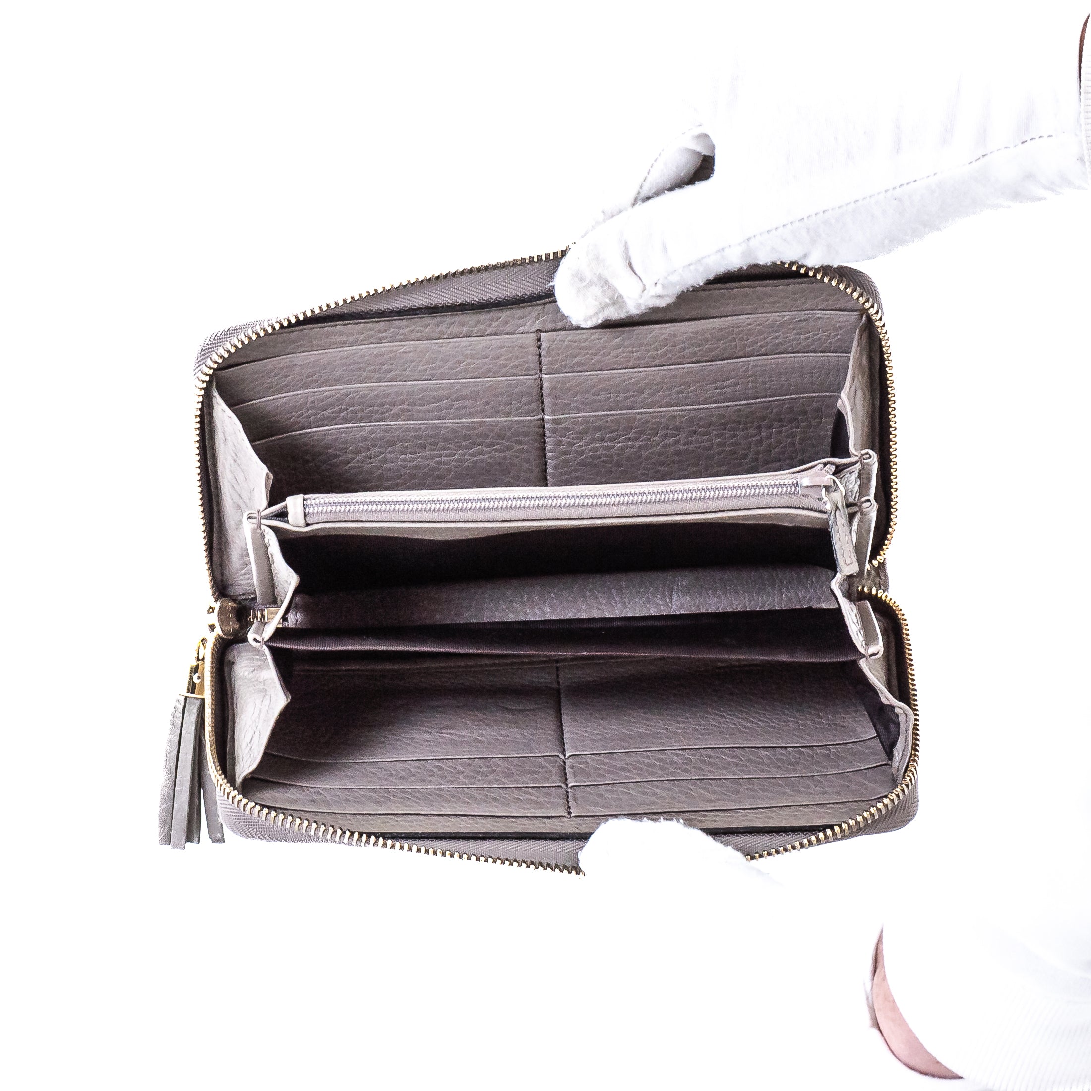 Gucci Soho Zippy Wallet 2493