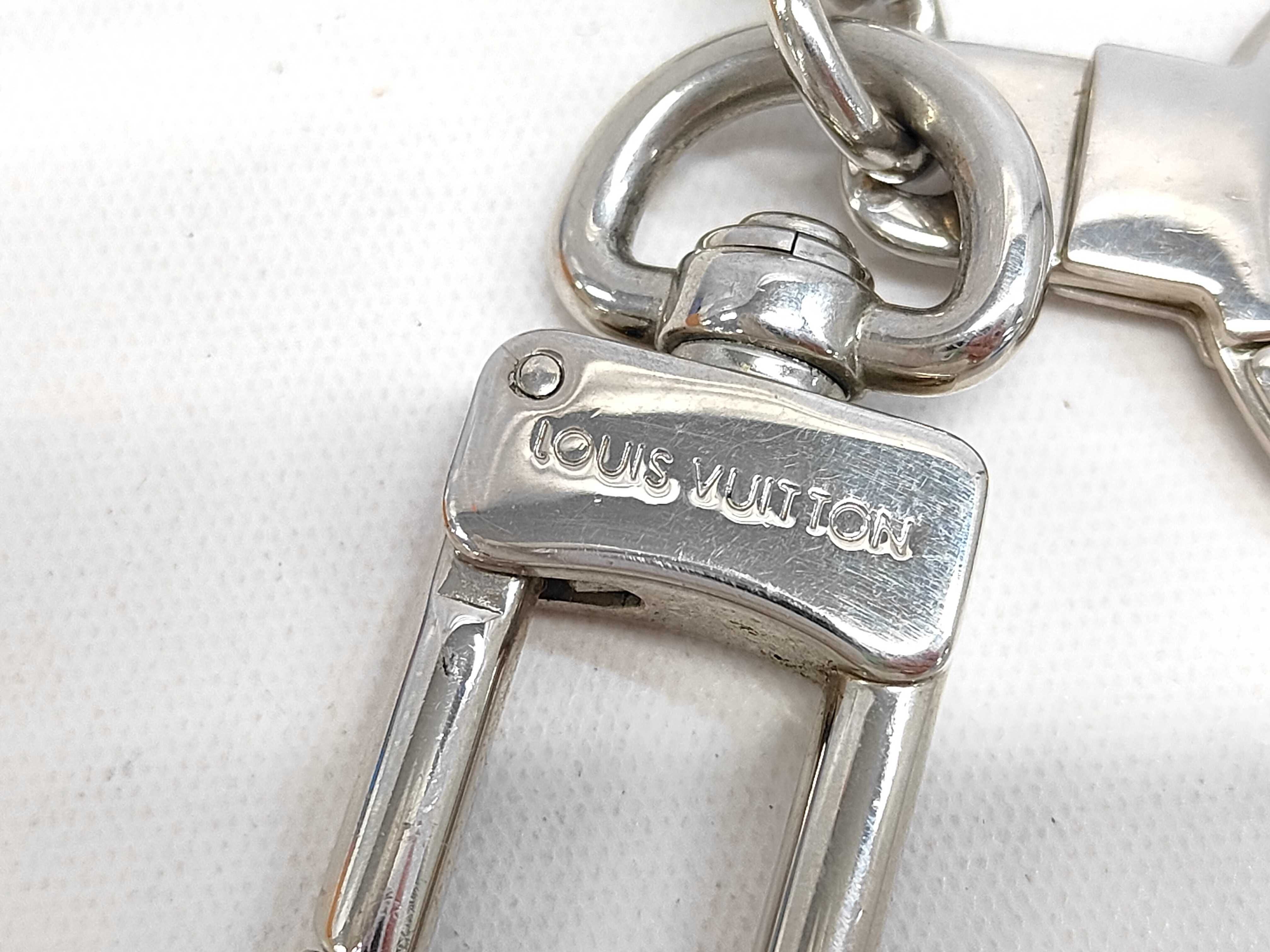 Louis Vuitton Porto Crainial LV Keyring Silver 3122