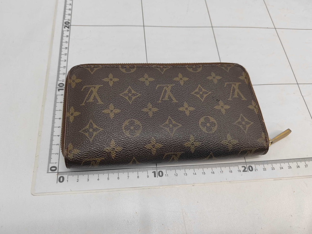 Louis Vuitton Zippy Organizer Wallet Monogram 3402