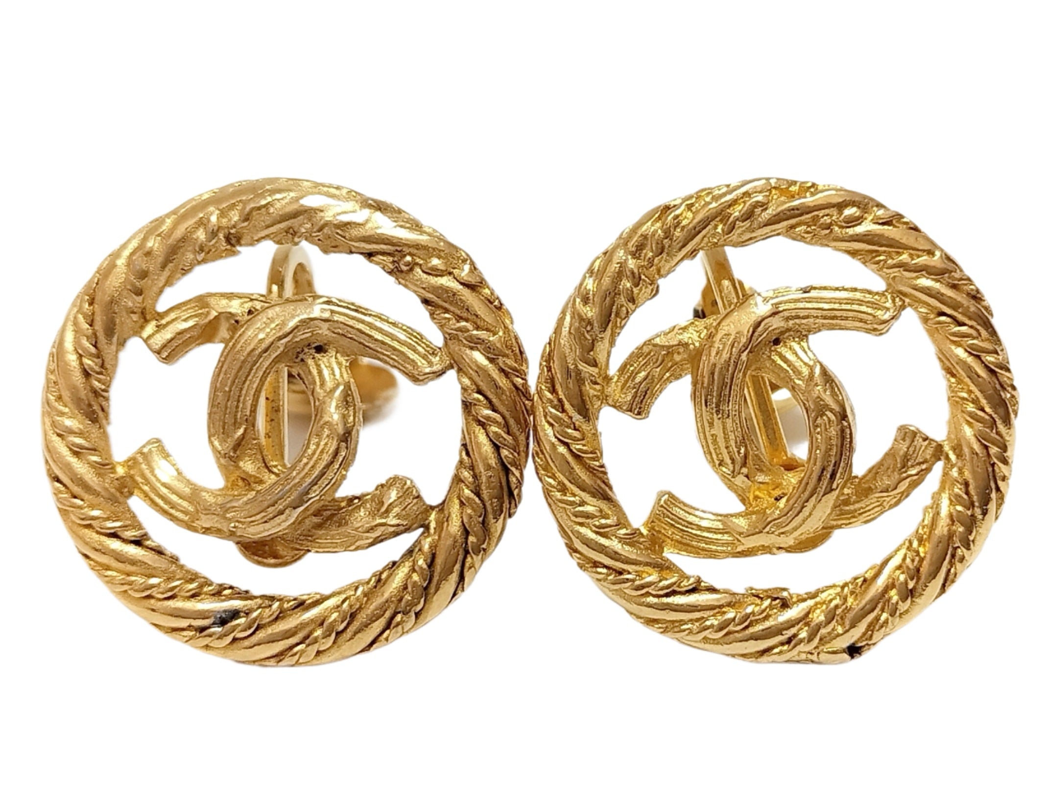 Chanel CC Woven Round Earrings 2657