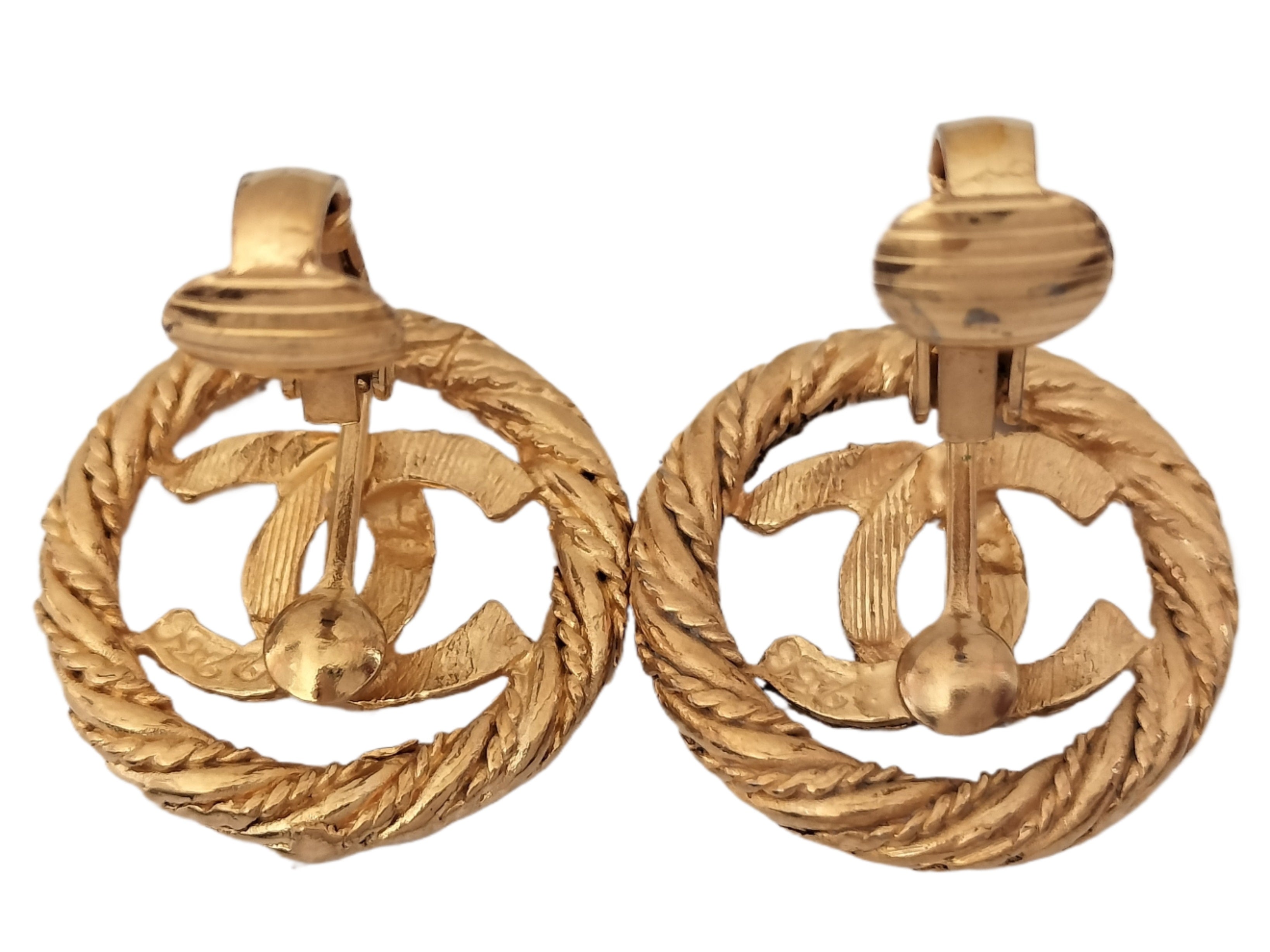 Chanel CC Woven Round Earrings 2657