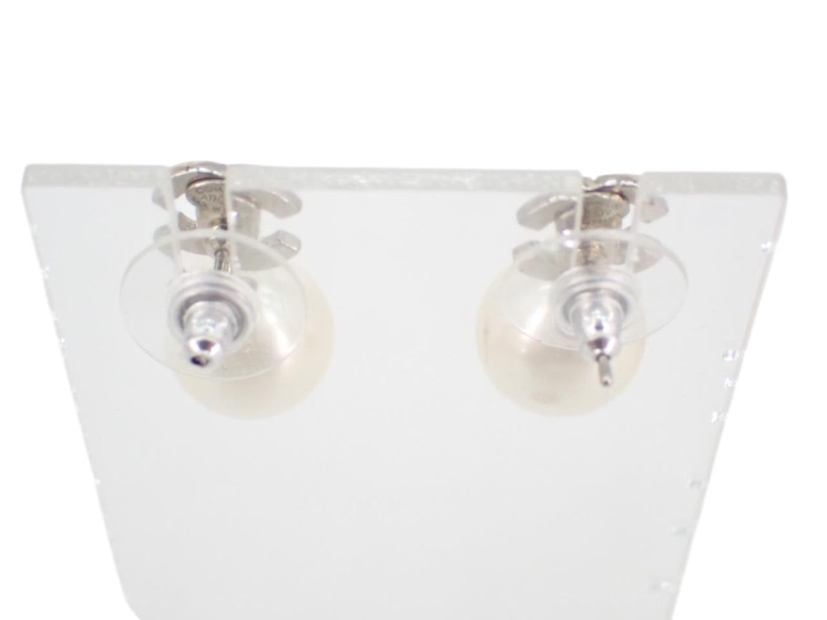 Chanel CC Pearl Drop Crystal Earrings Gunmetal 2666