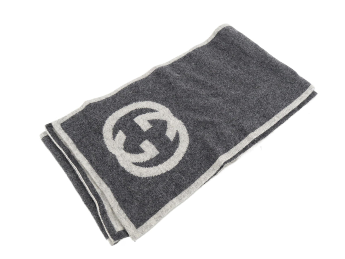 Gucci Muffler Scarf Grey Cashmere 2669
