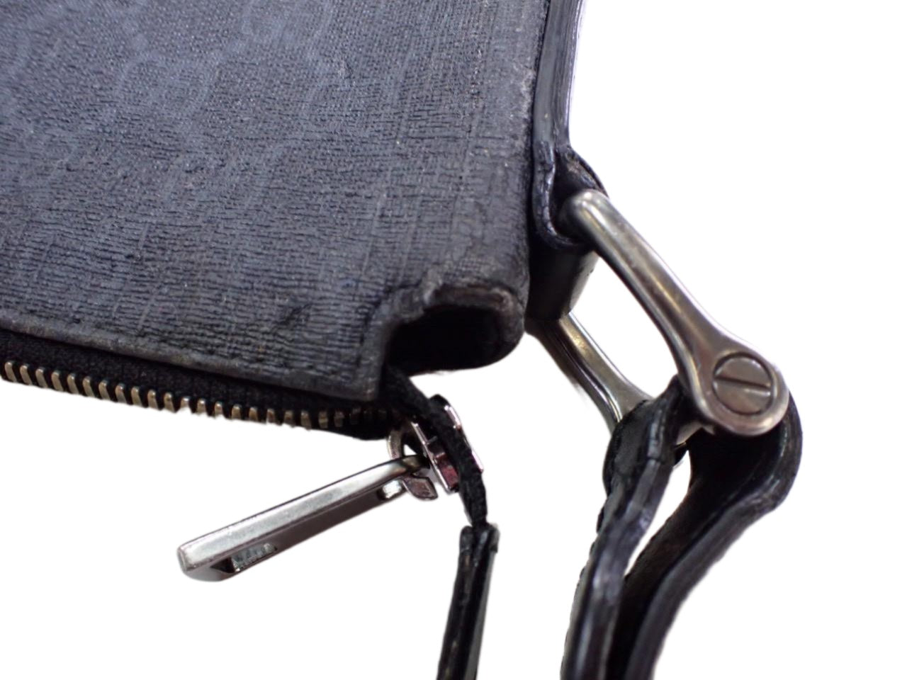 Gucci Front Zip Messenger Black GG 2692