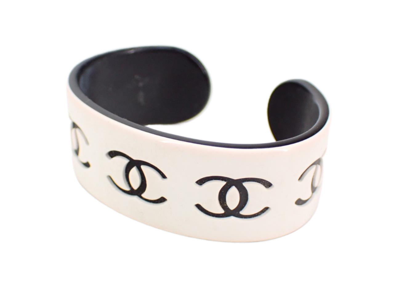 Chanel CC Logo Bangle White / Black 2733