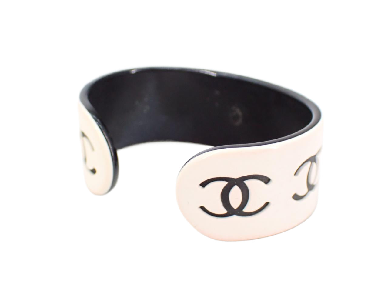 Chanel CC Logo Bangle White / Black 2733