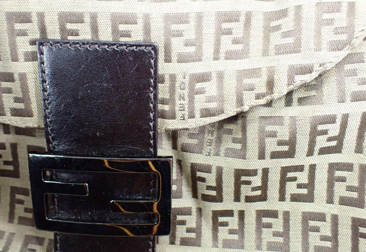 Fendi Zucchino Baguette Beige 2804