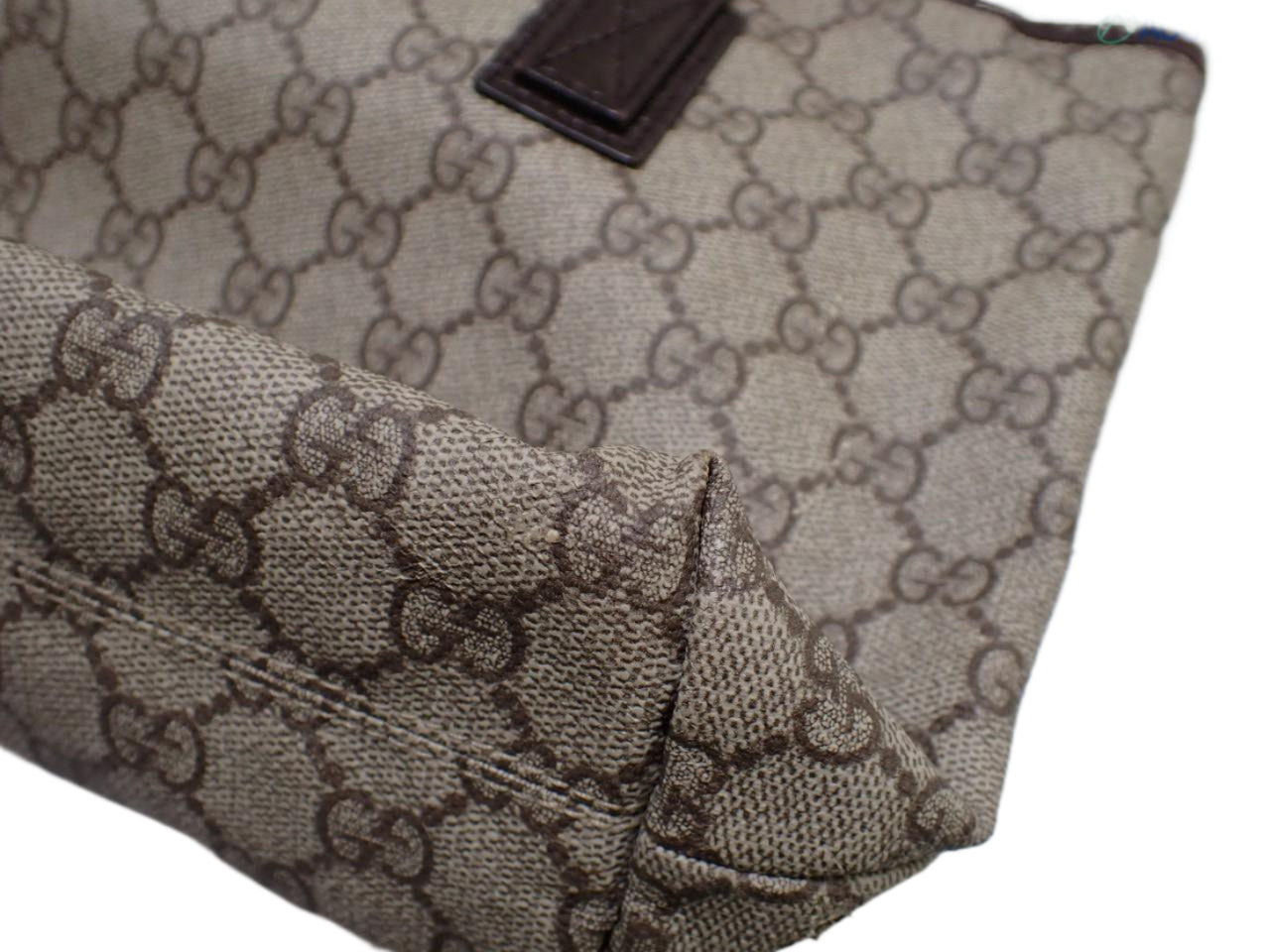 Gucci Shoulder Handbag GG Supreme 2812