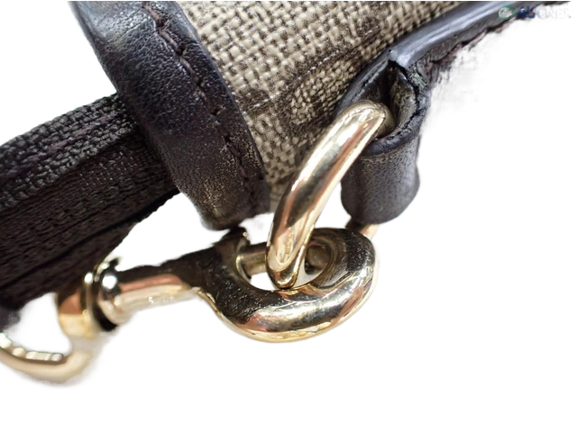 Gucci GG Supreme Messenger Bag 2850