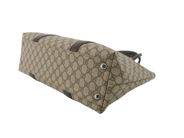 Gucci GG Supreme Shoulder Bag 2851