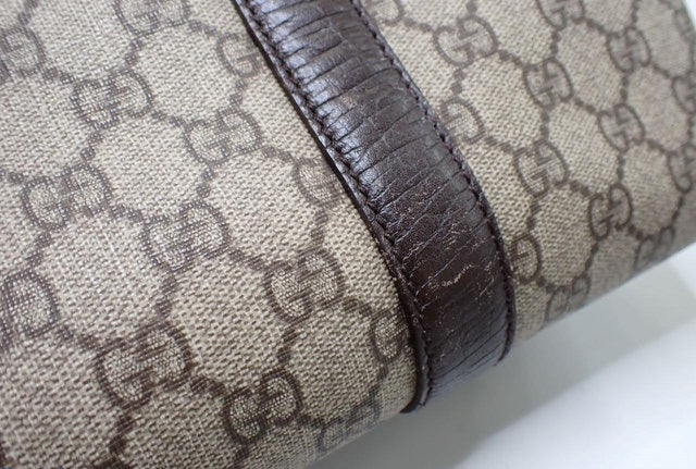 Gucci GG Supreme Shoulder Bag 2851