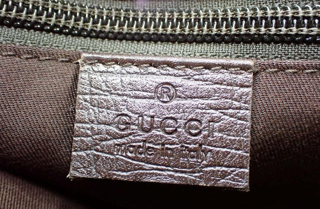 Gucci GG Supreme Shoulder Bag 2851